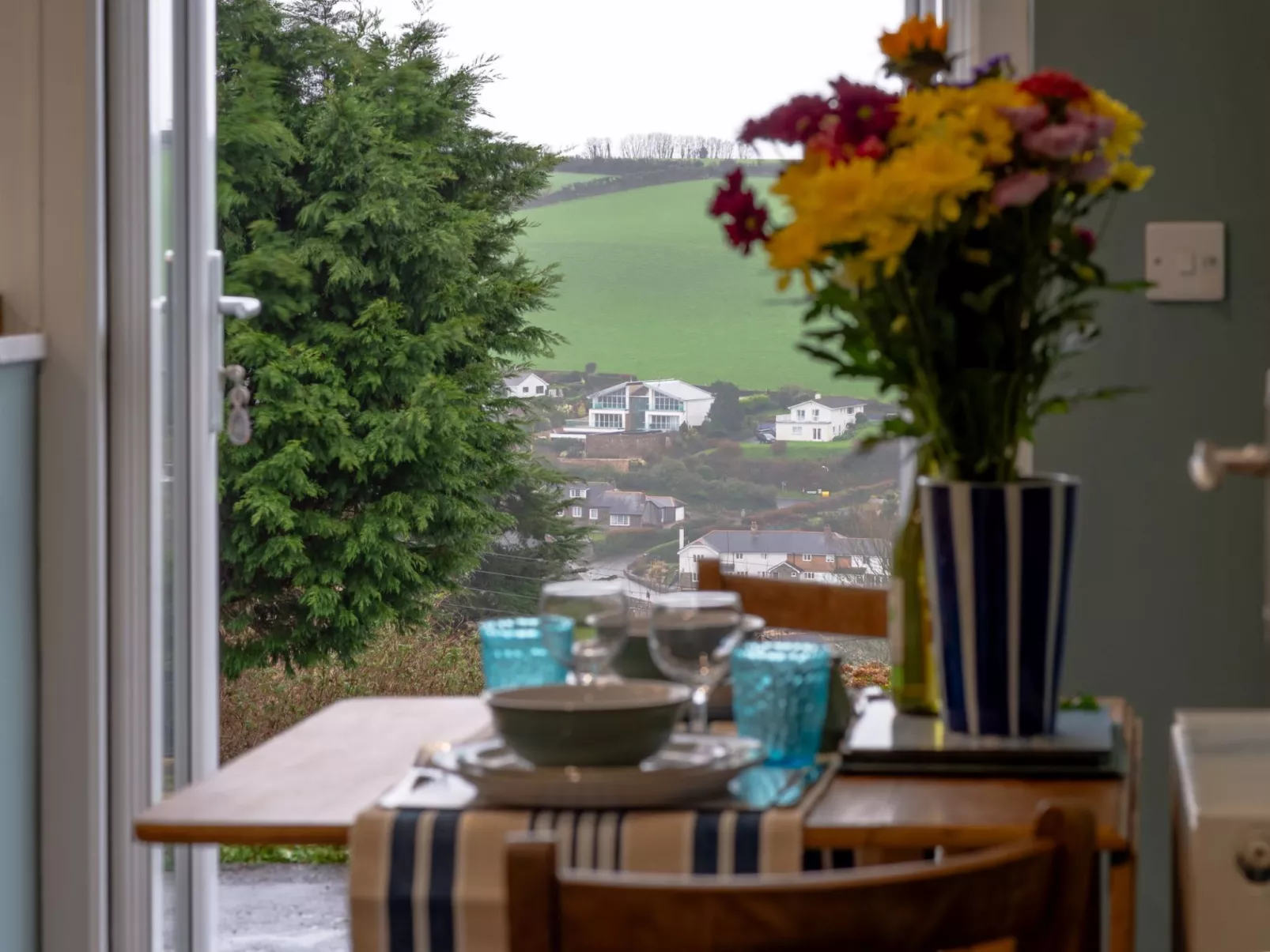 Valley View-Inside