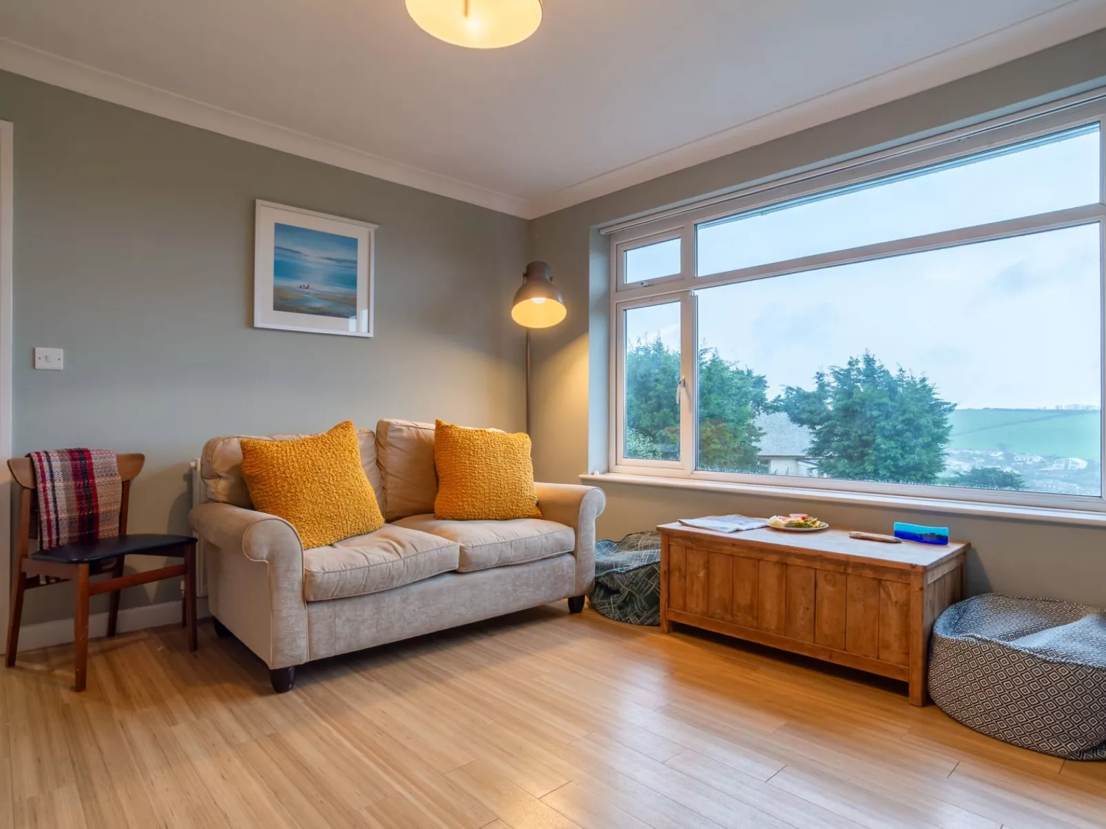 Valley View-Inside