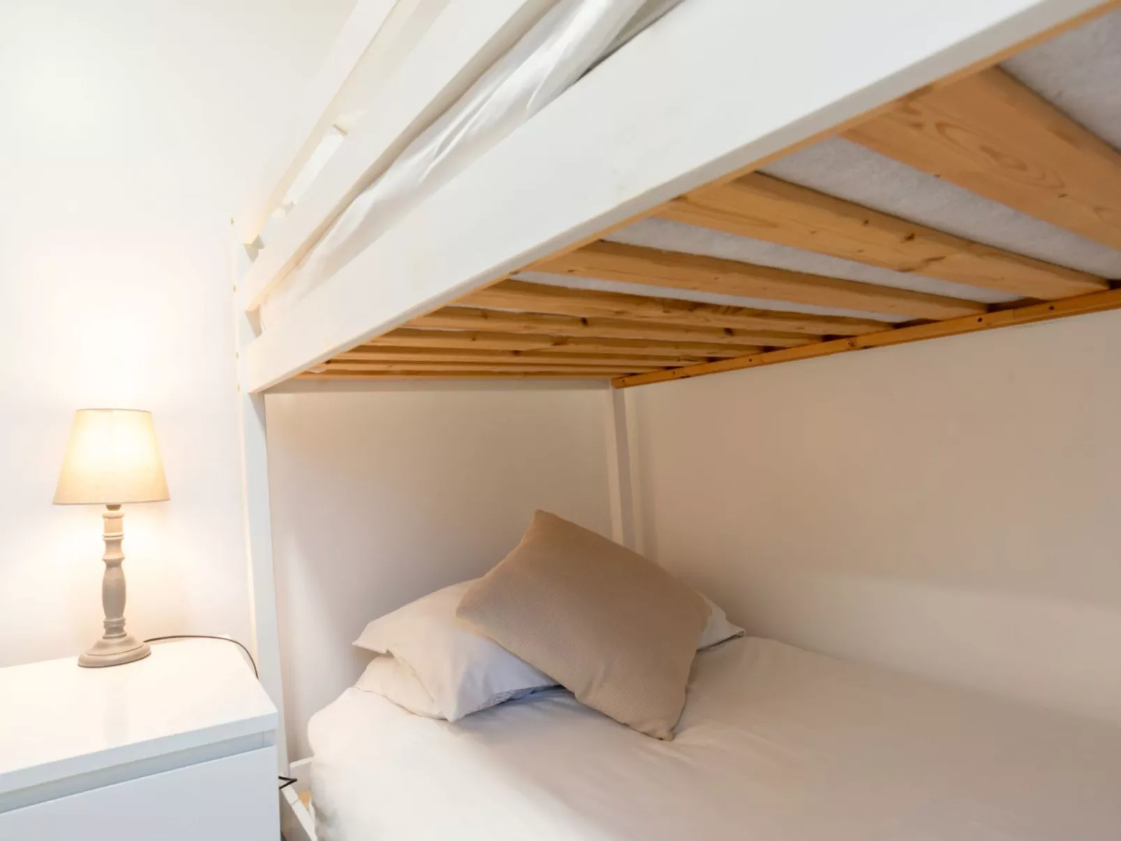 Wheal Rose Hot Tub Lodge-Inside