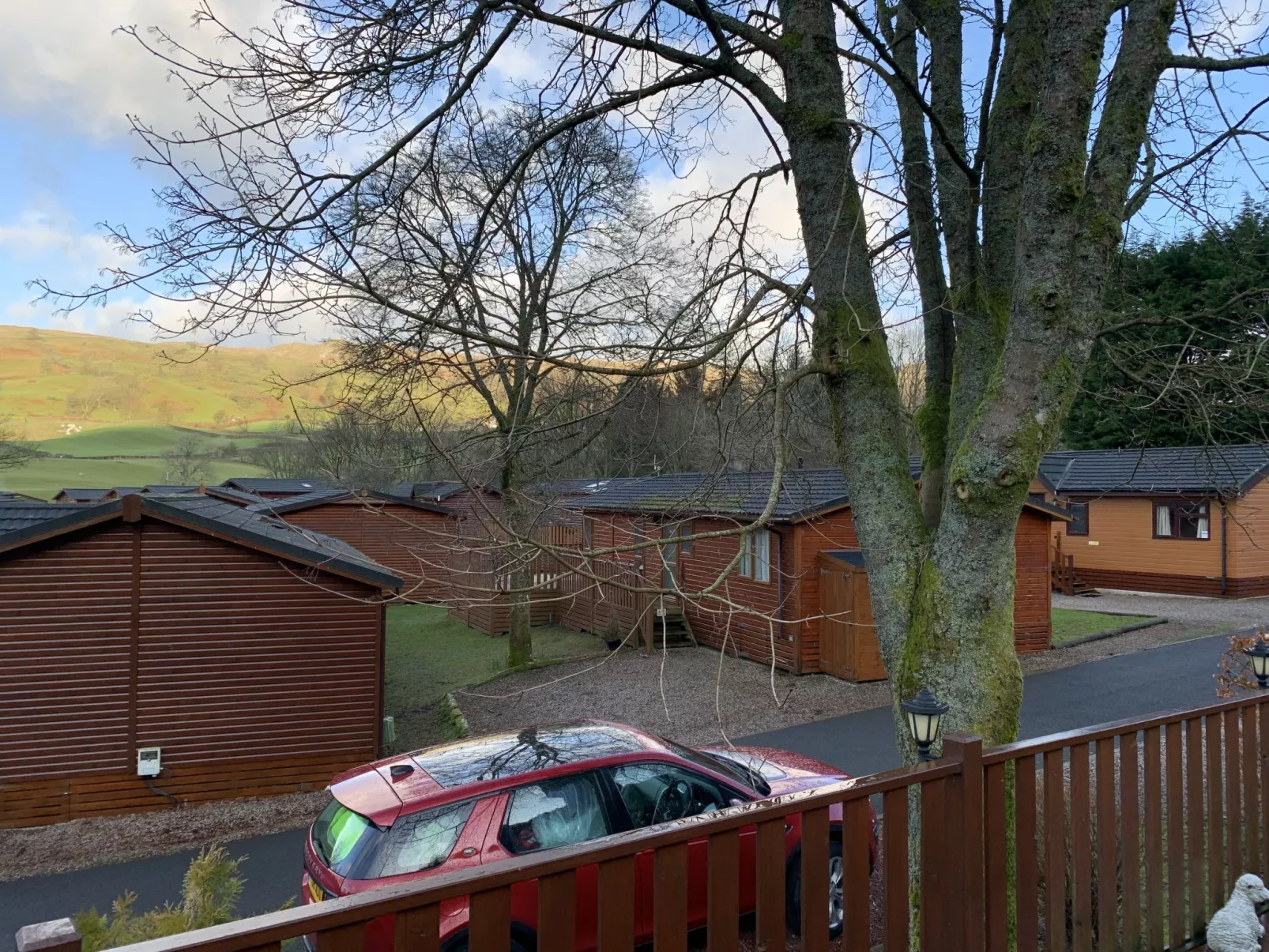 Windermere Lodge-Outside