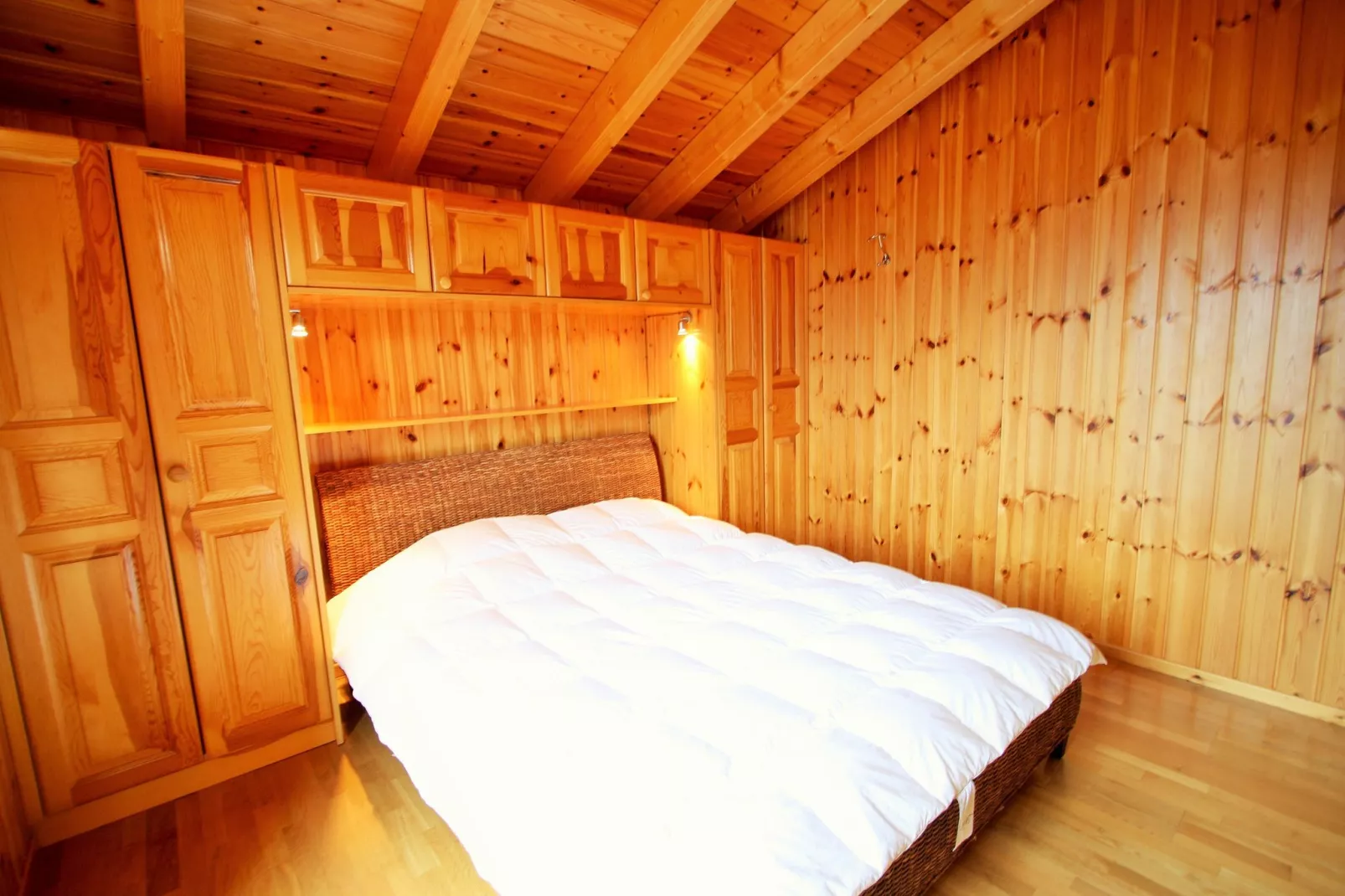Sviv-Bedroom