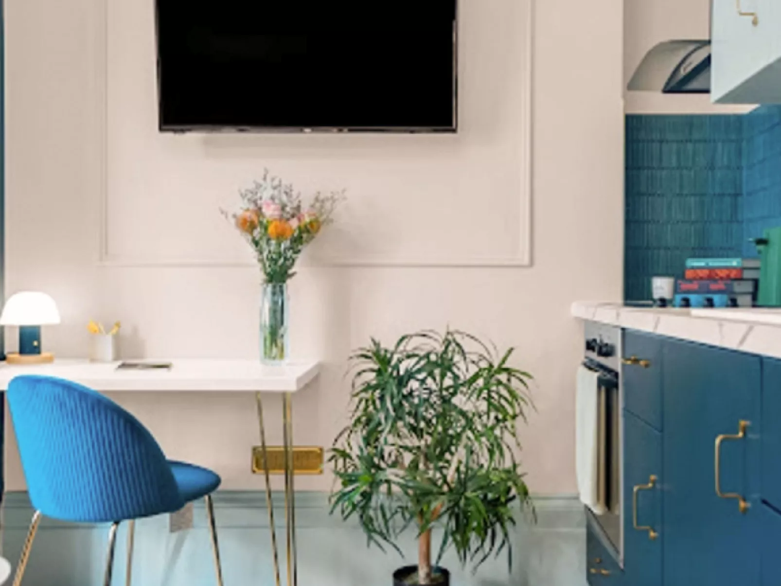 Kensington Apartments-Inside