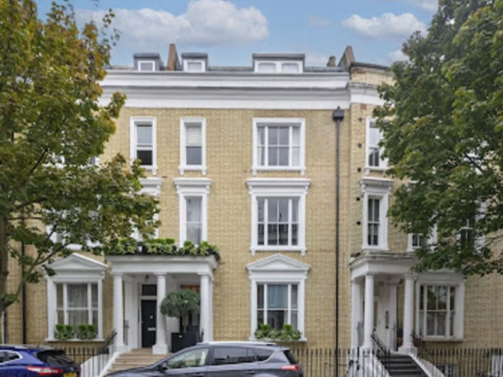 Kensington Apartments-Outside