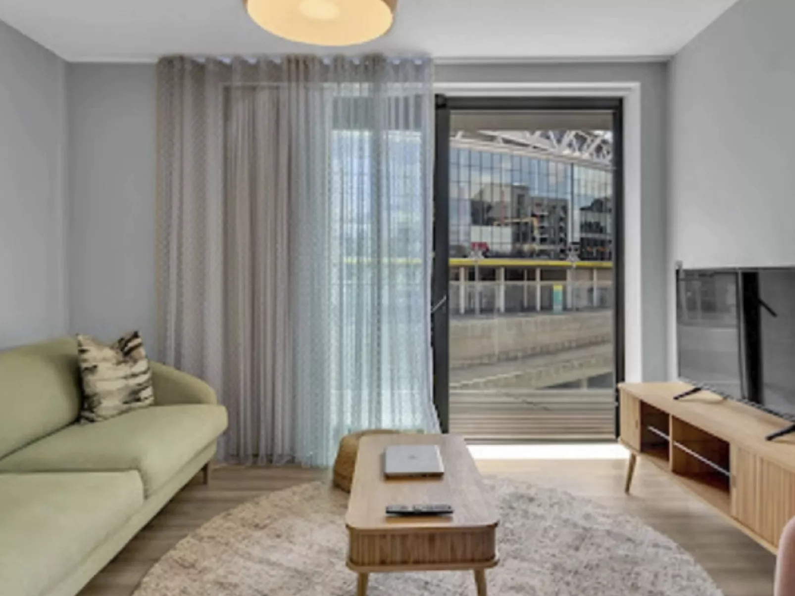 Olympic Way Apt in Wembley Park-Inside