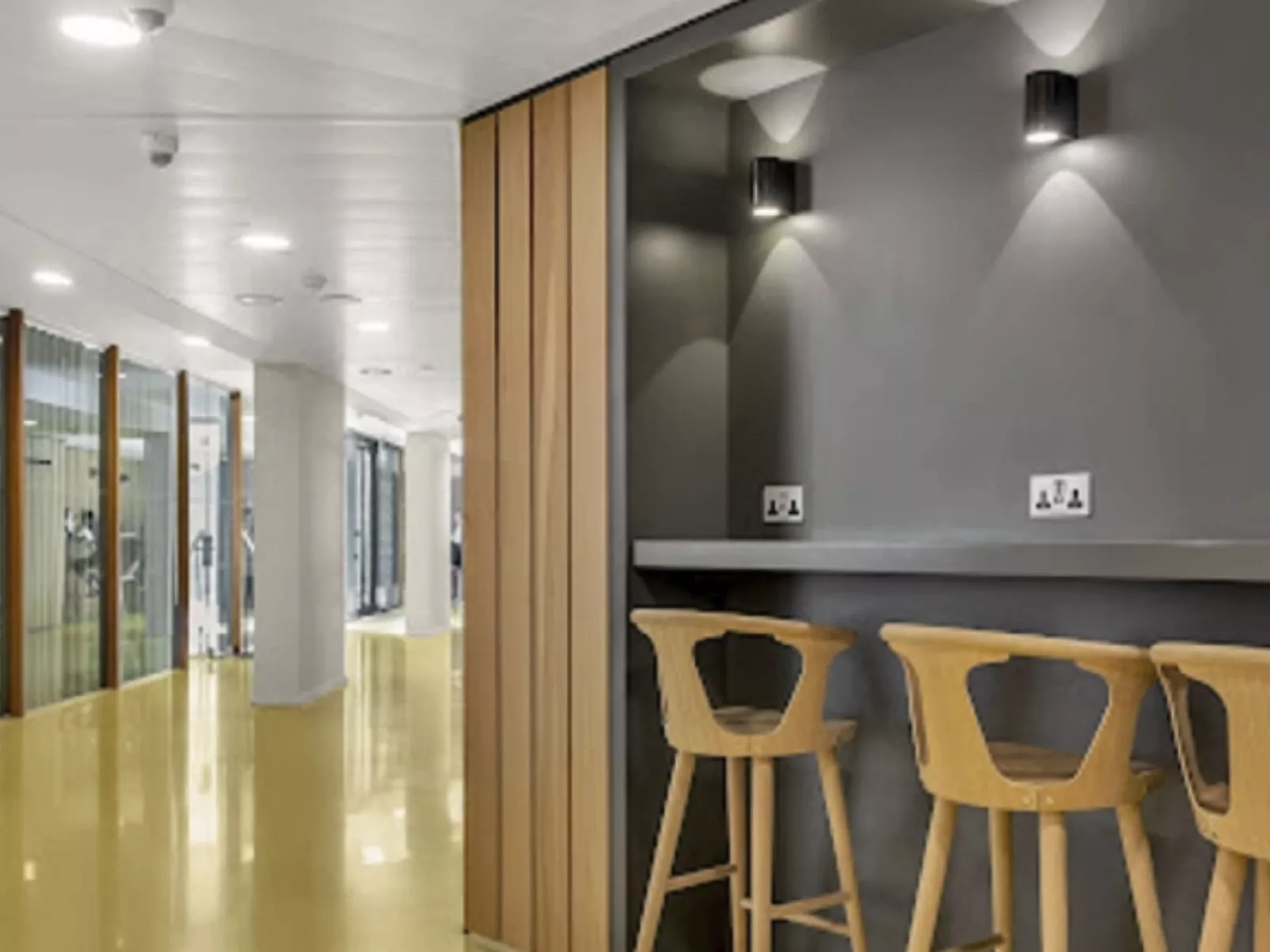 Olympic Way Apt in Wembley Park-Inside