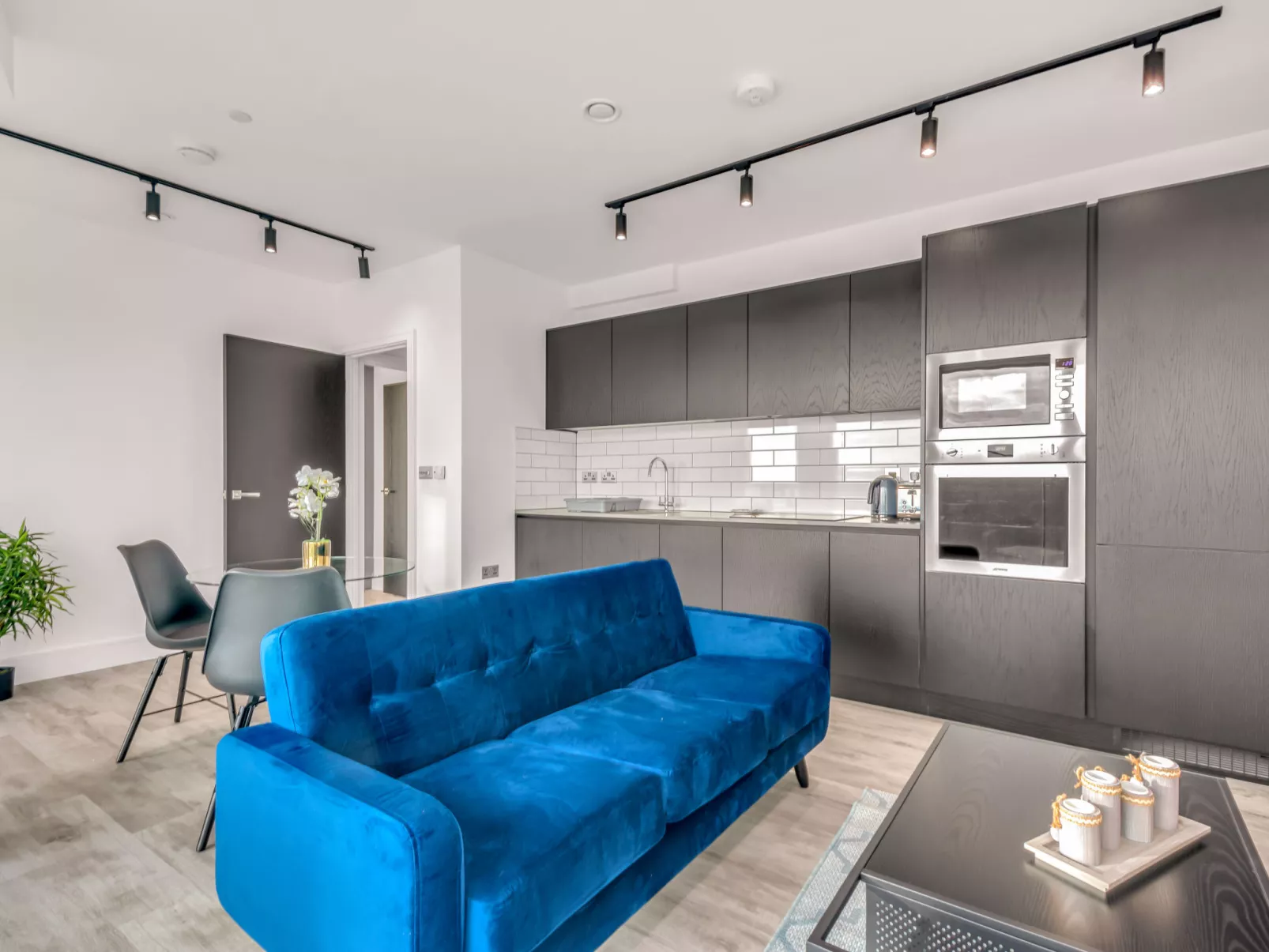 North Acton-Inside