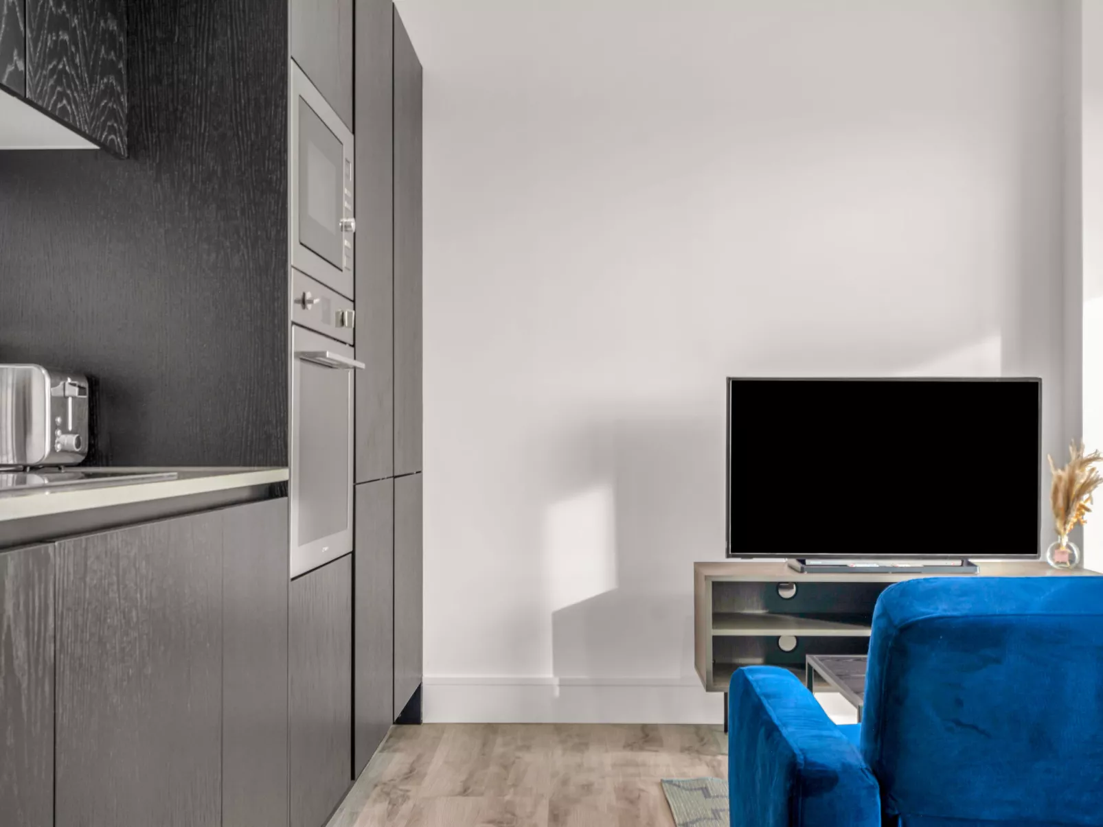 North Acton-Inside