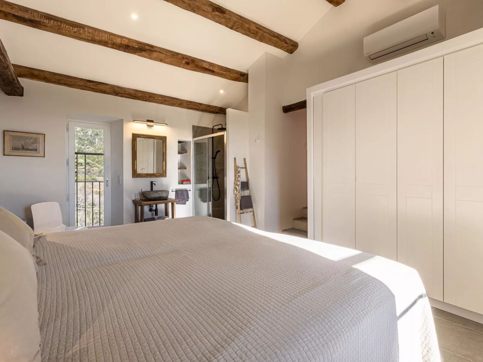 Casa Serena-Inside