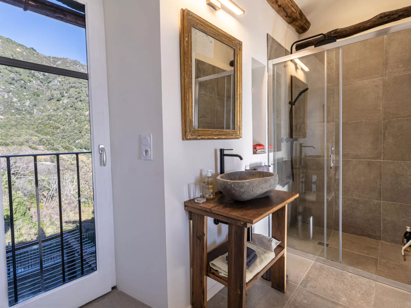 Casa Serena-Inside