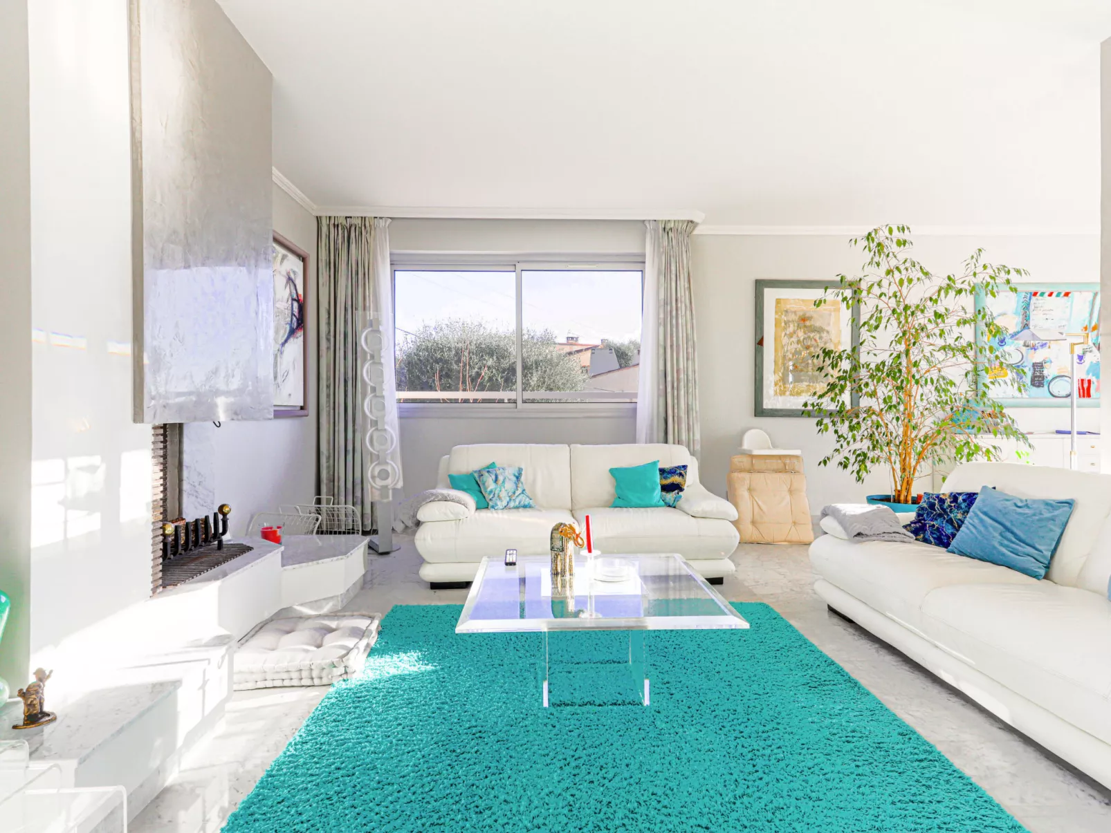 Les Balcons d'Eze-Inside