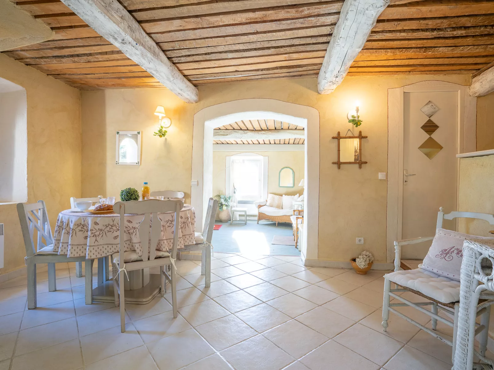 Le Clermont-Inside