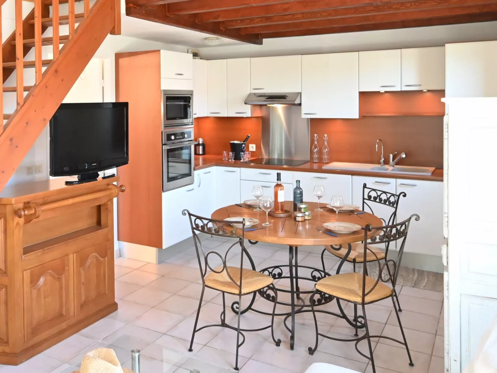 Le Green Village-Inside