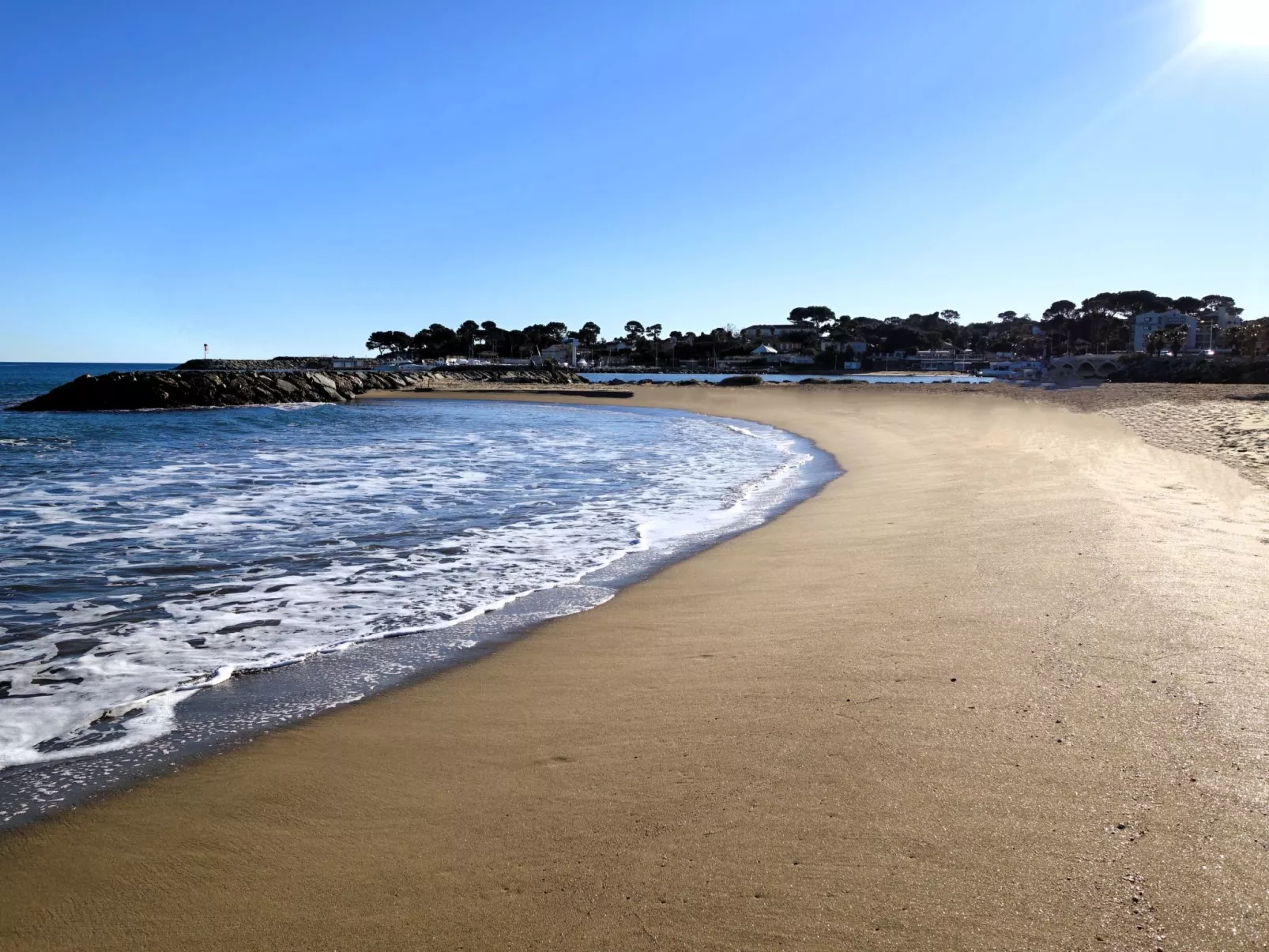 Le Front de Mer-Area