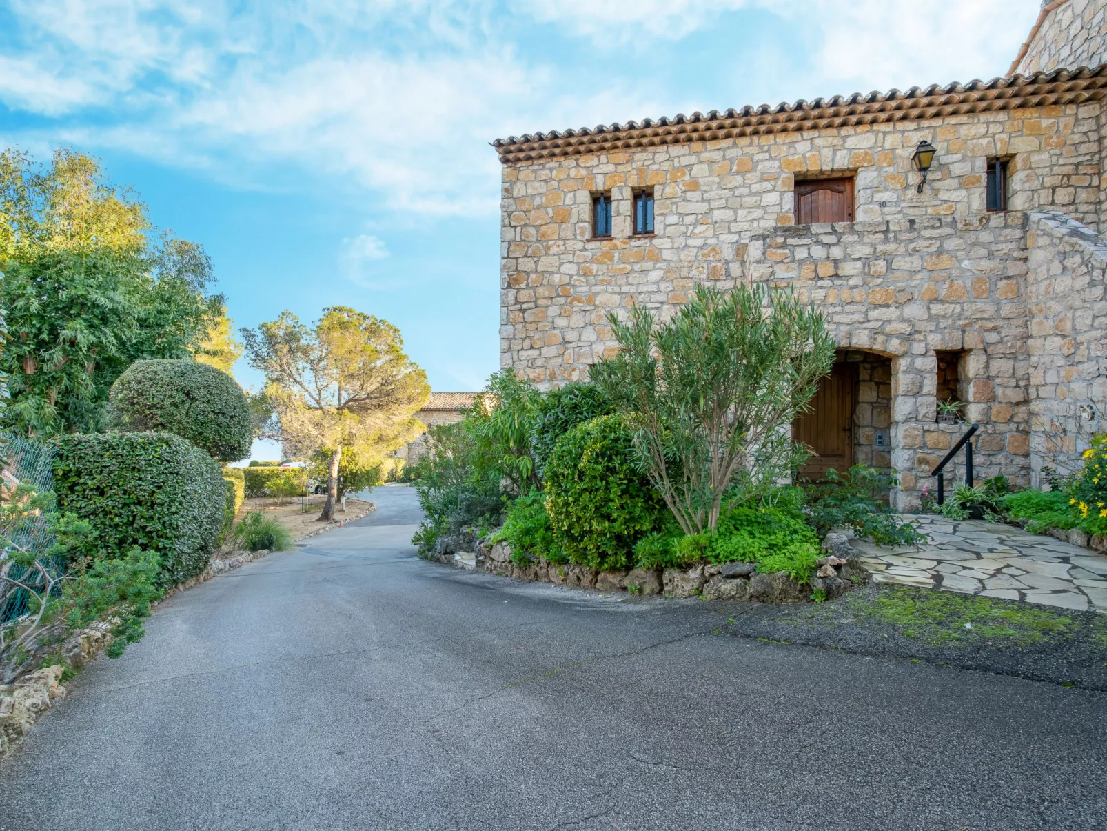 Les Maures de l'Esterel-Outside