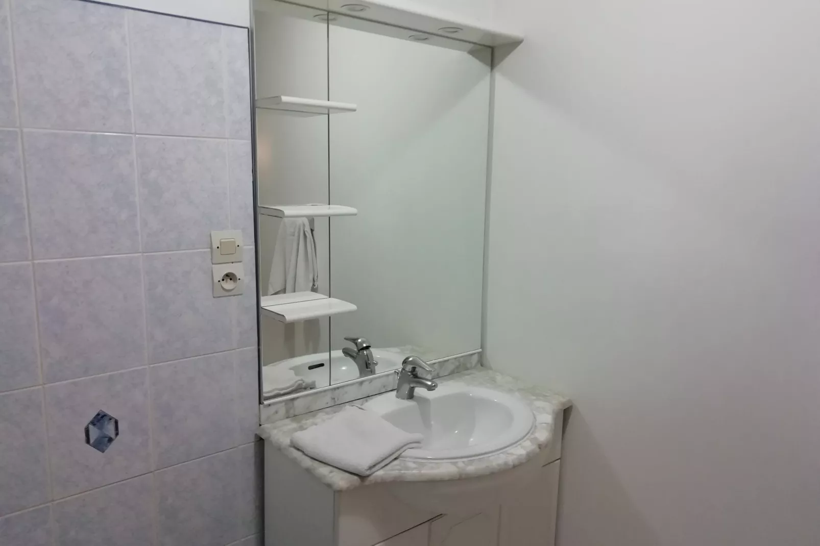 Gite 5-Bathroom