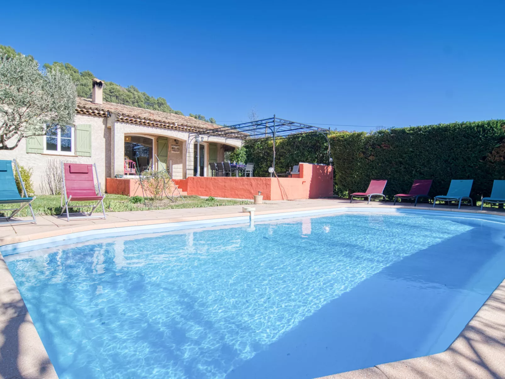 Villa Camilia-Outside
