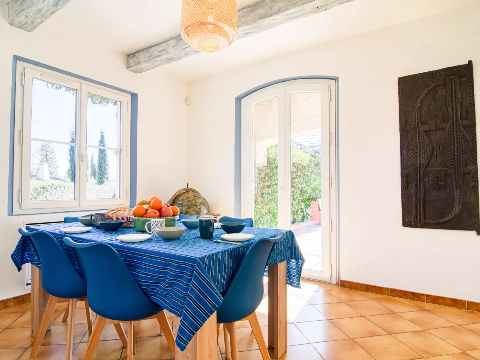 Villa Camilia-Inside
