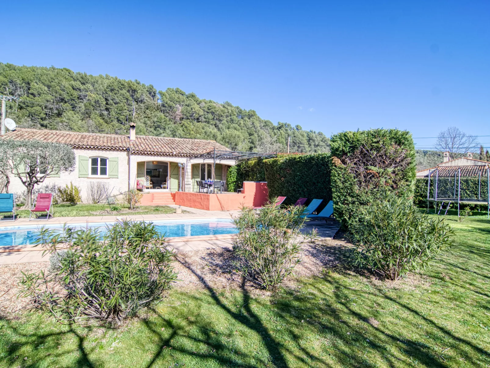 Villa Camilia-Outside