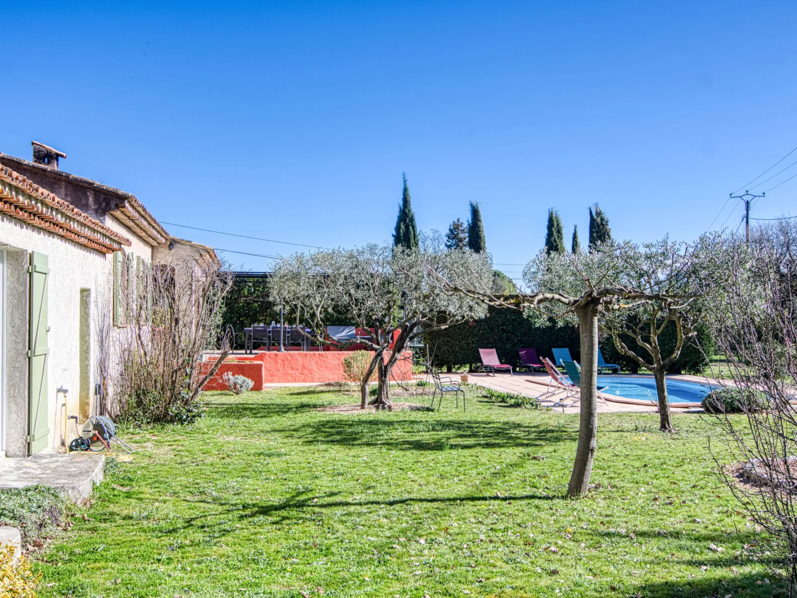 Villa Camilia-Outside