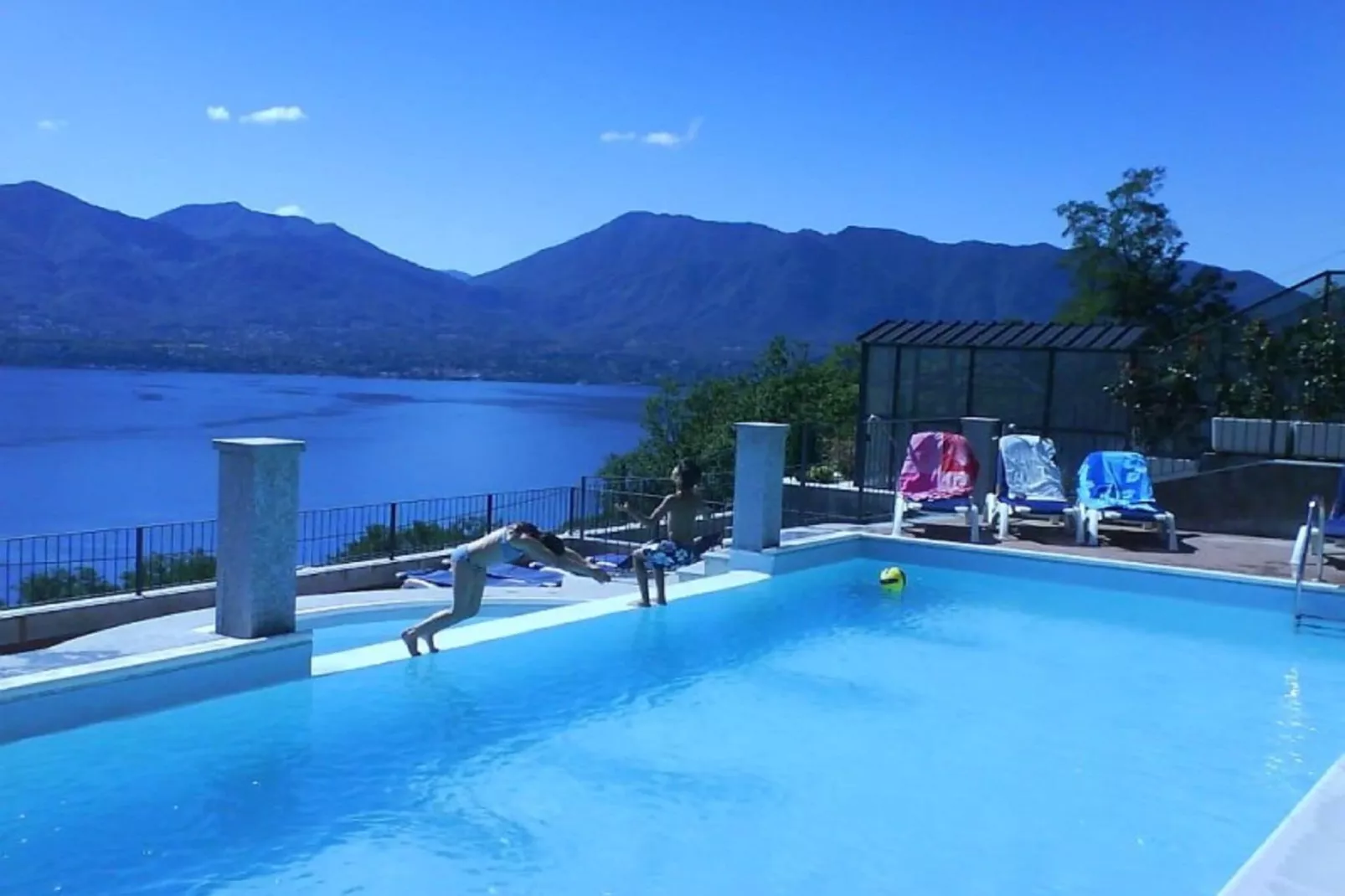 Vigneto D18-Pool