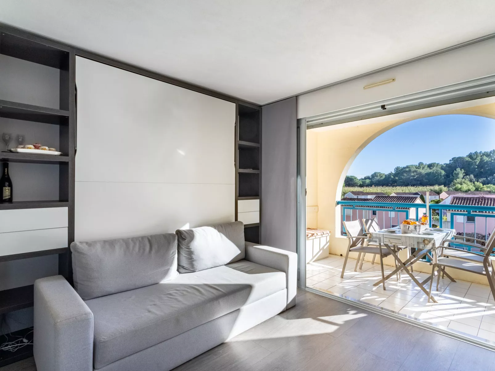 Le Domaine d'Azur-Inside