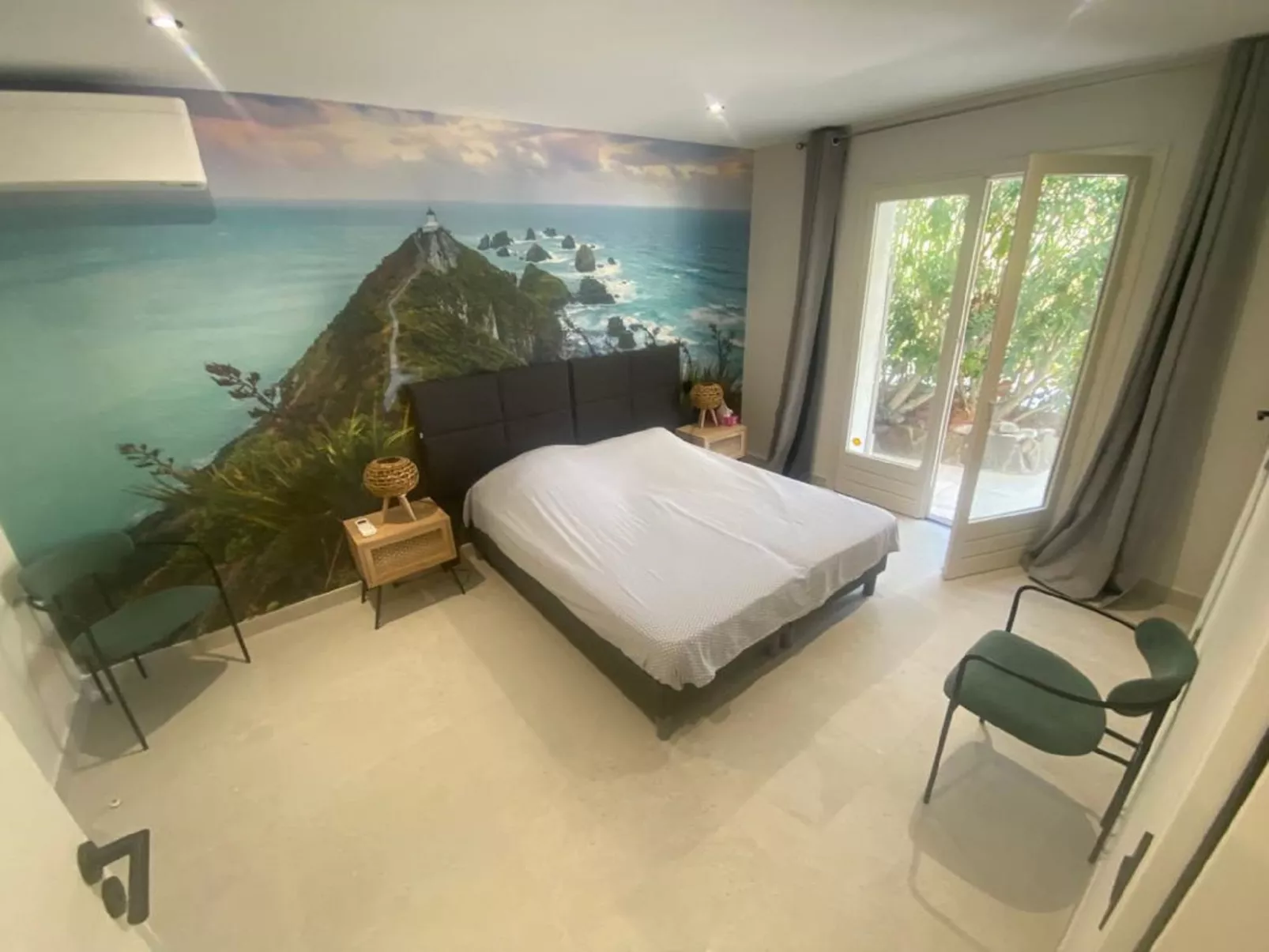 Villa Vallon d'Aiguebelle-Inside