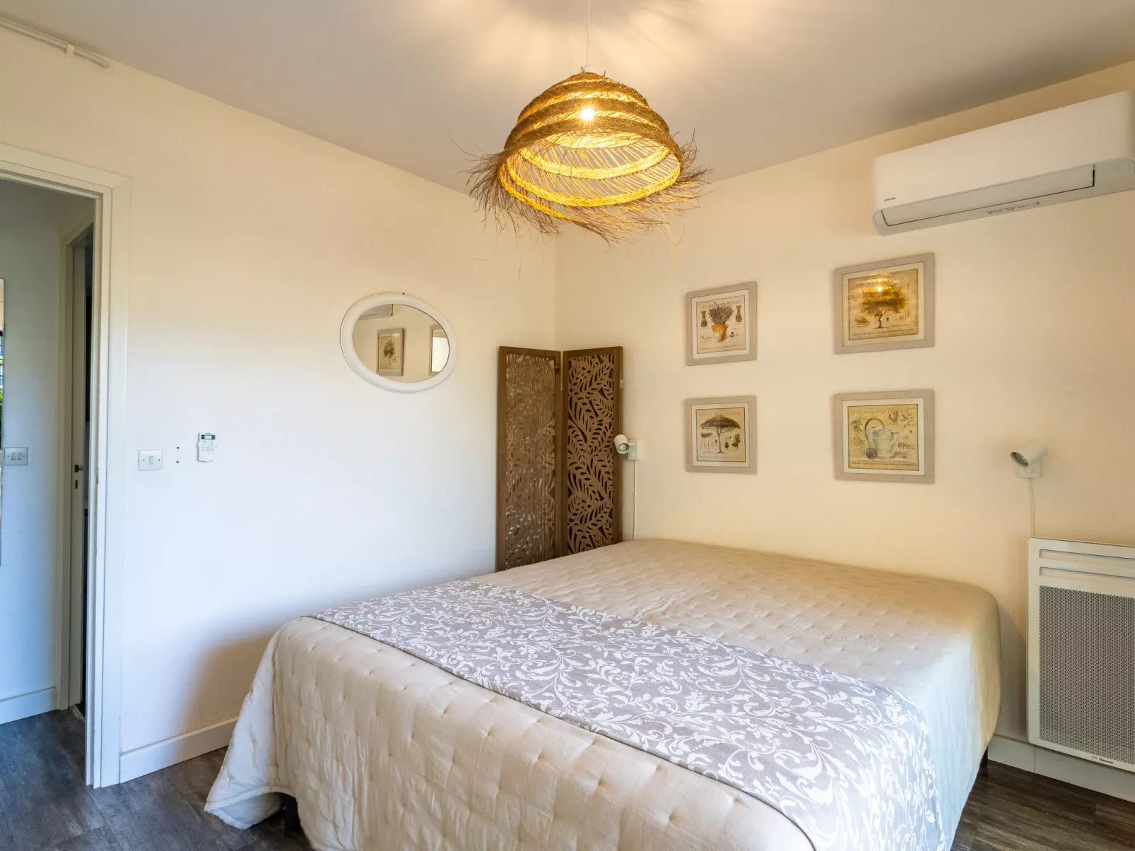Parcs du Lavandou-Inside