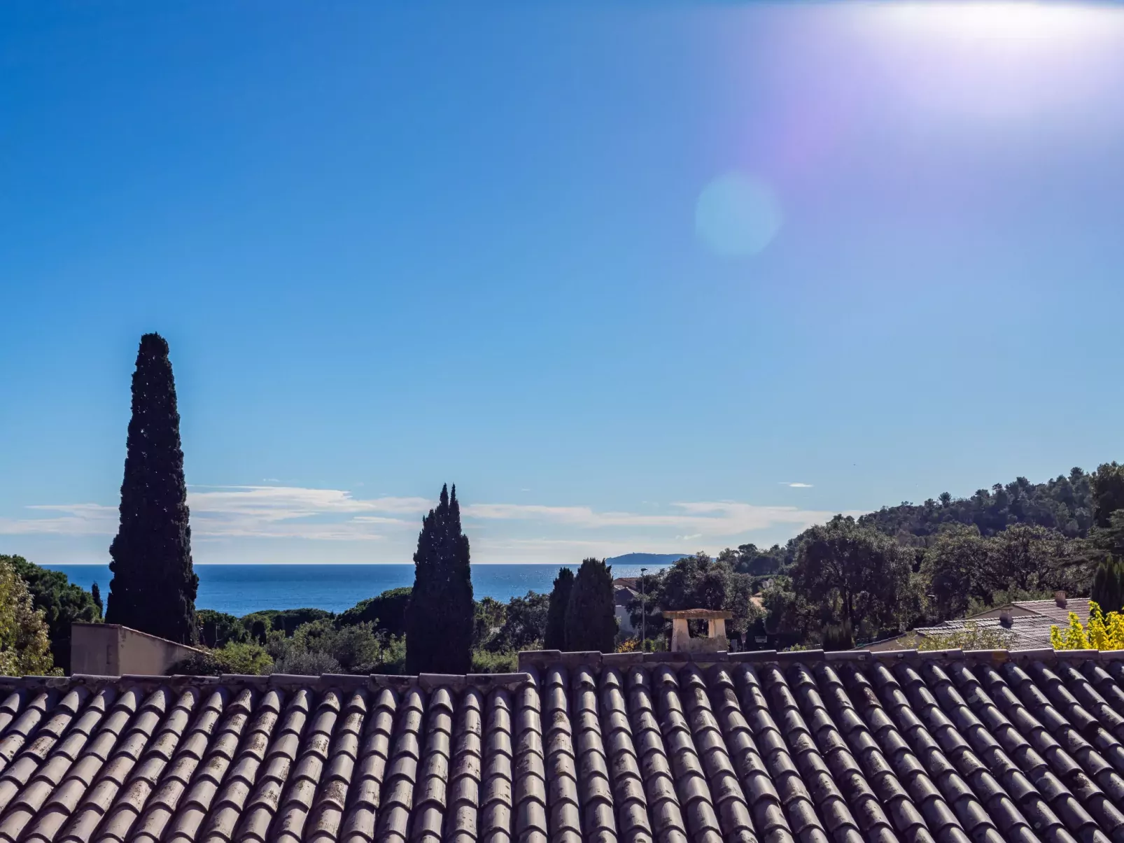 Les Pescadieres-Outside