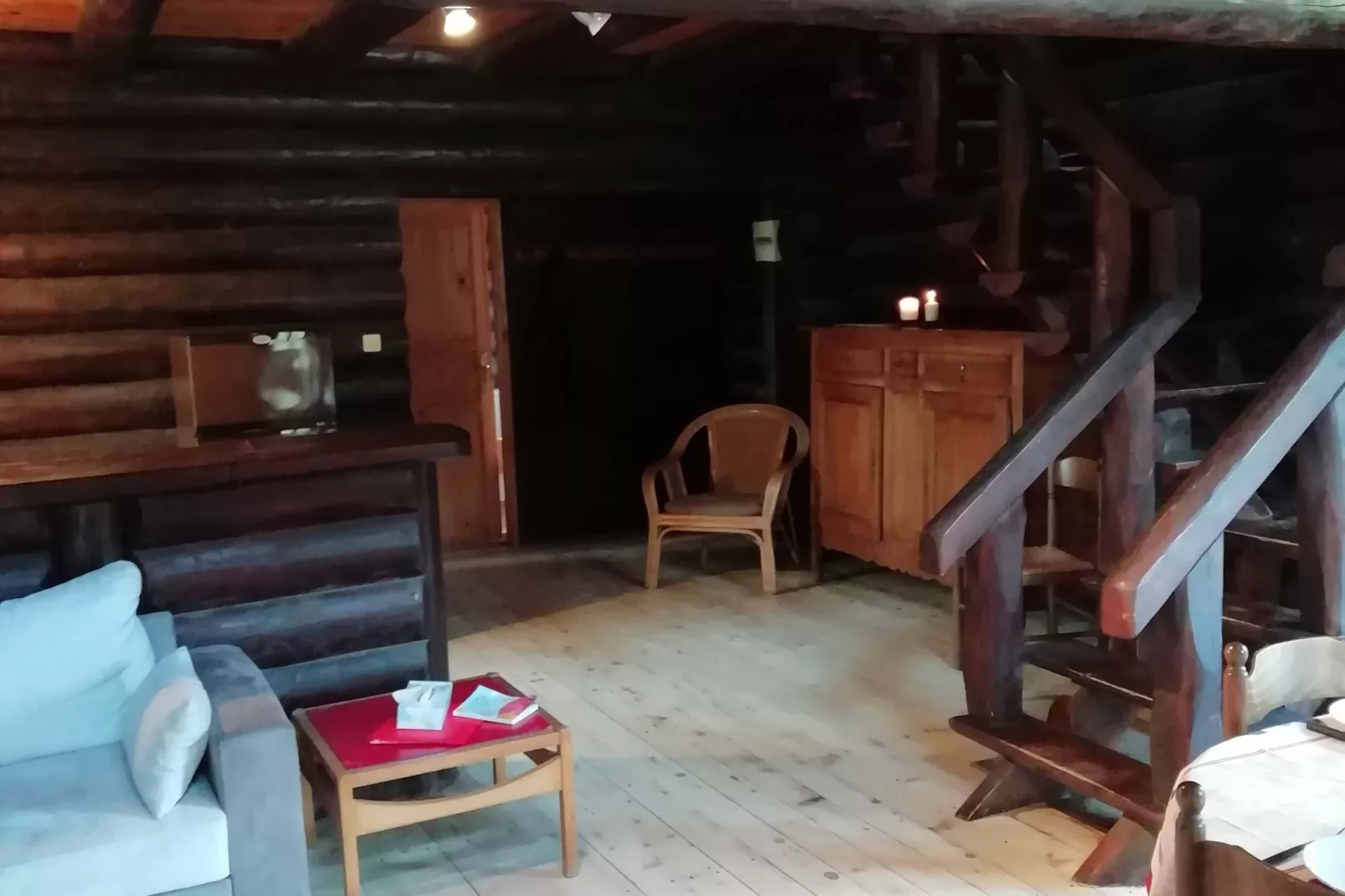 Chalet 1-Living room