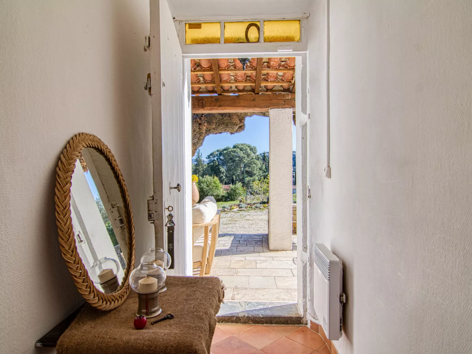 La Bastide de Magdeleine-Inside