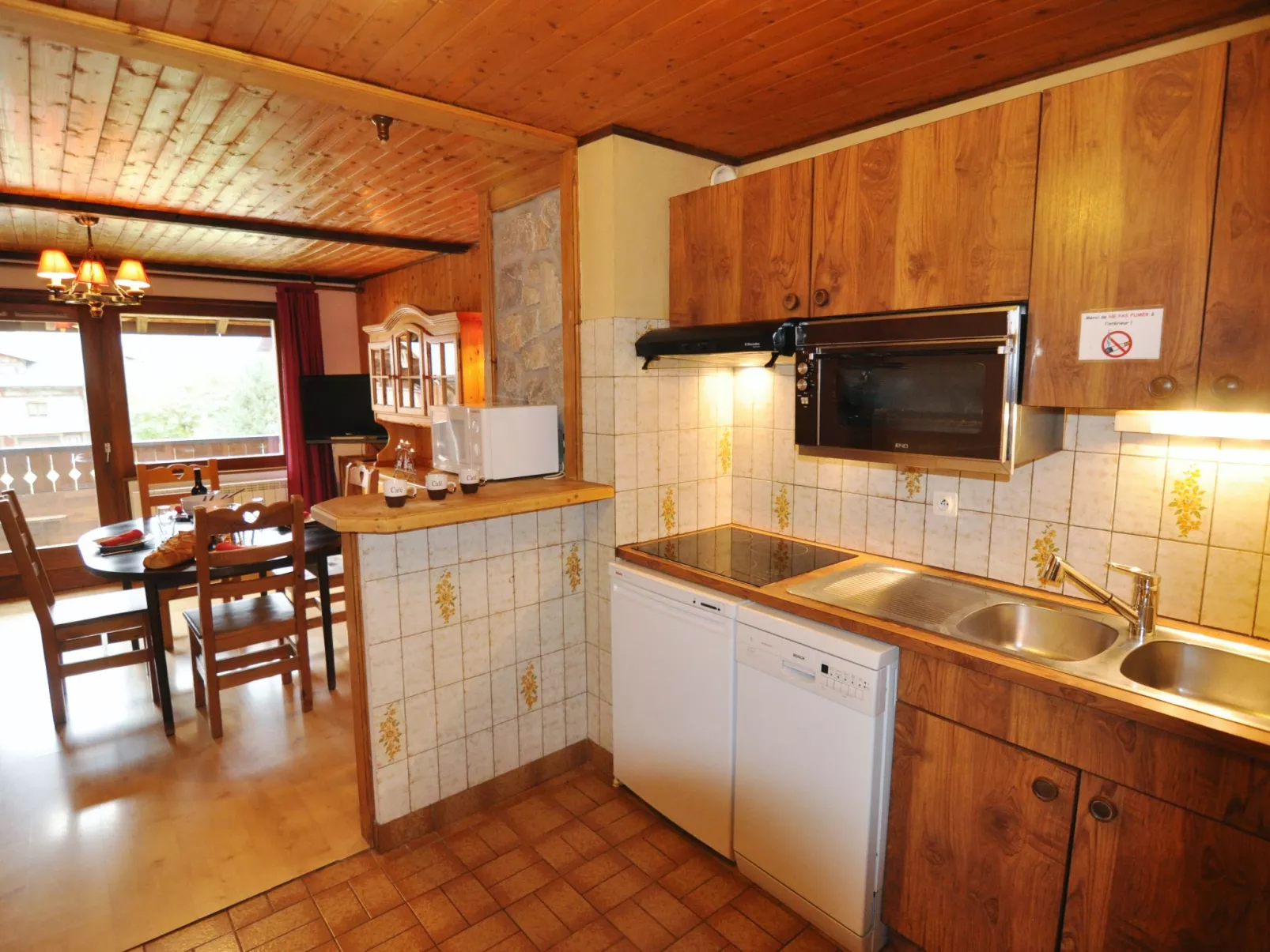 La Poimte des Mattes / Apt Nr 5-Inside