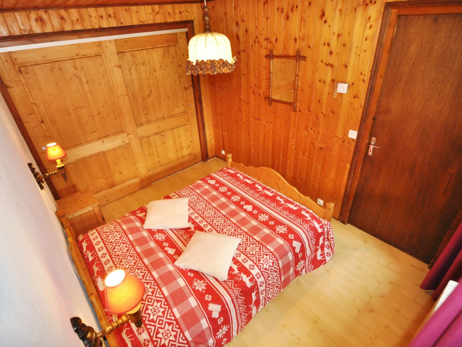 Le Morclan / Apt Nr 4-Dedans