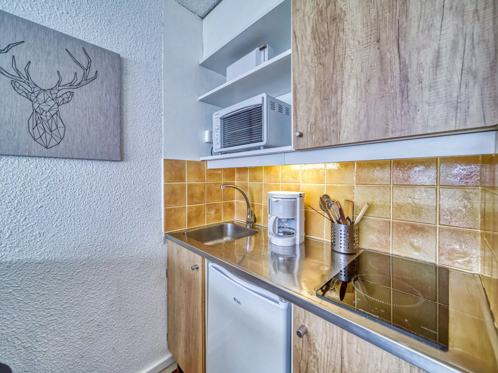 Brelin Evons 508-Drinnen