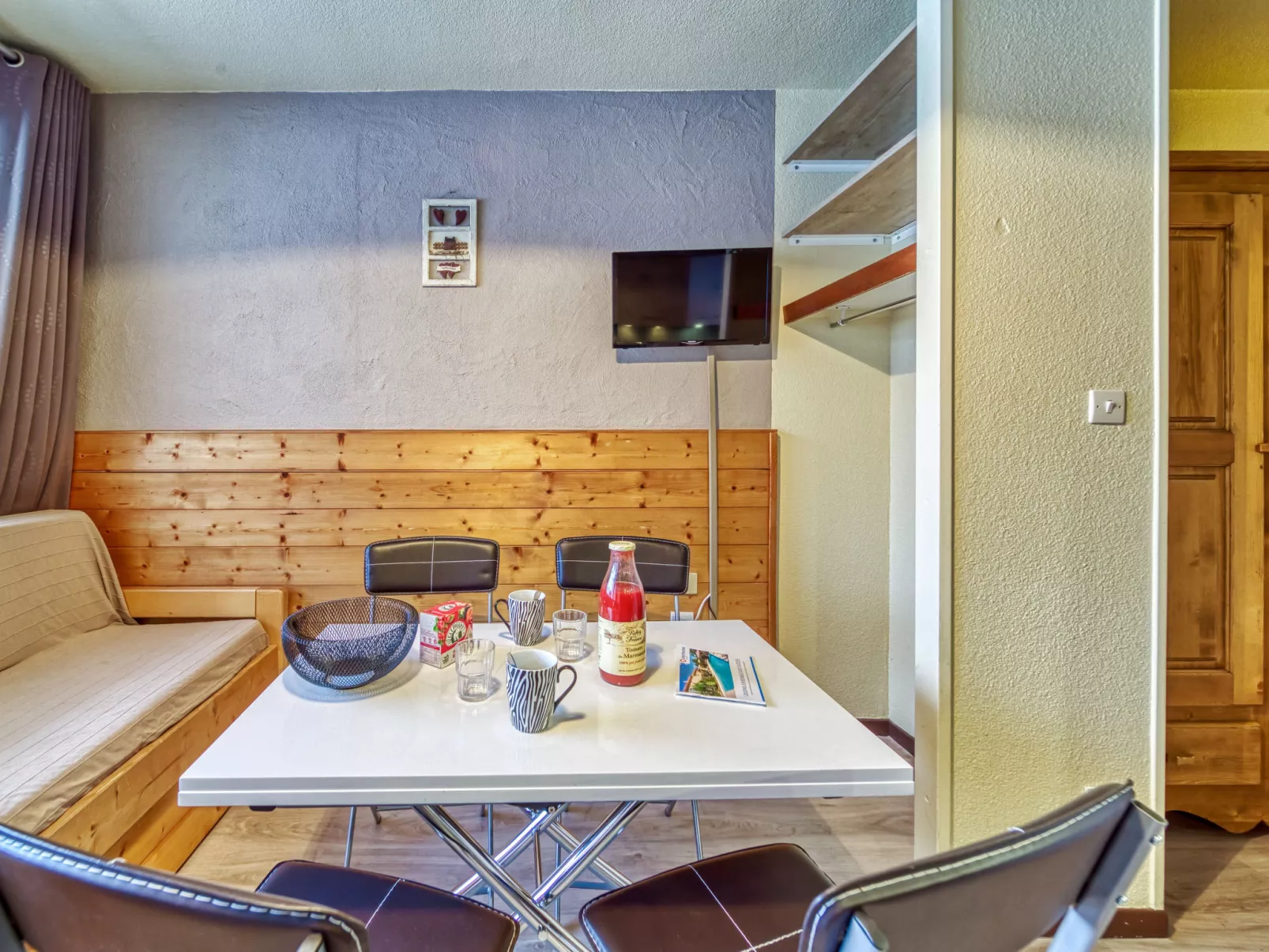 Argousier 134 B-Inside