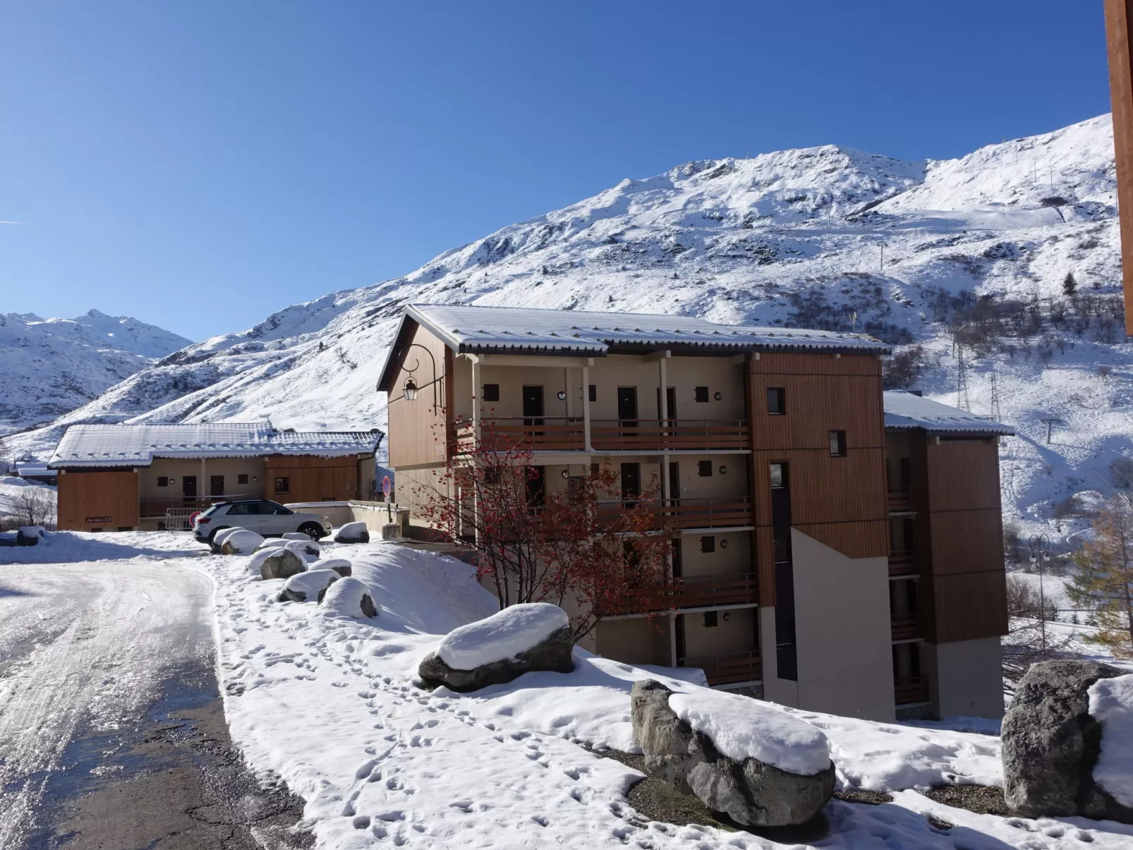 Asters 323 Bâtiment A1-Outside