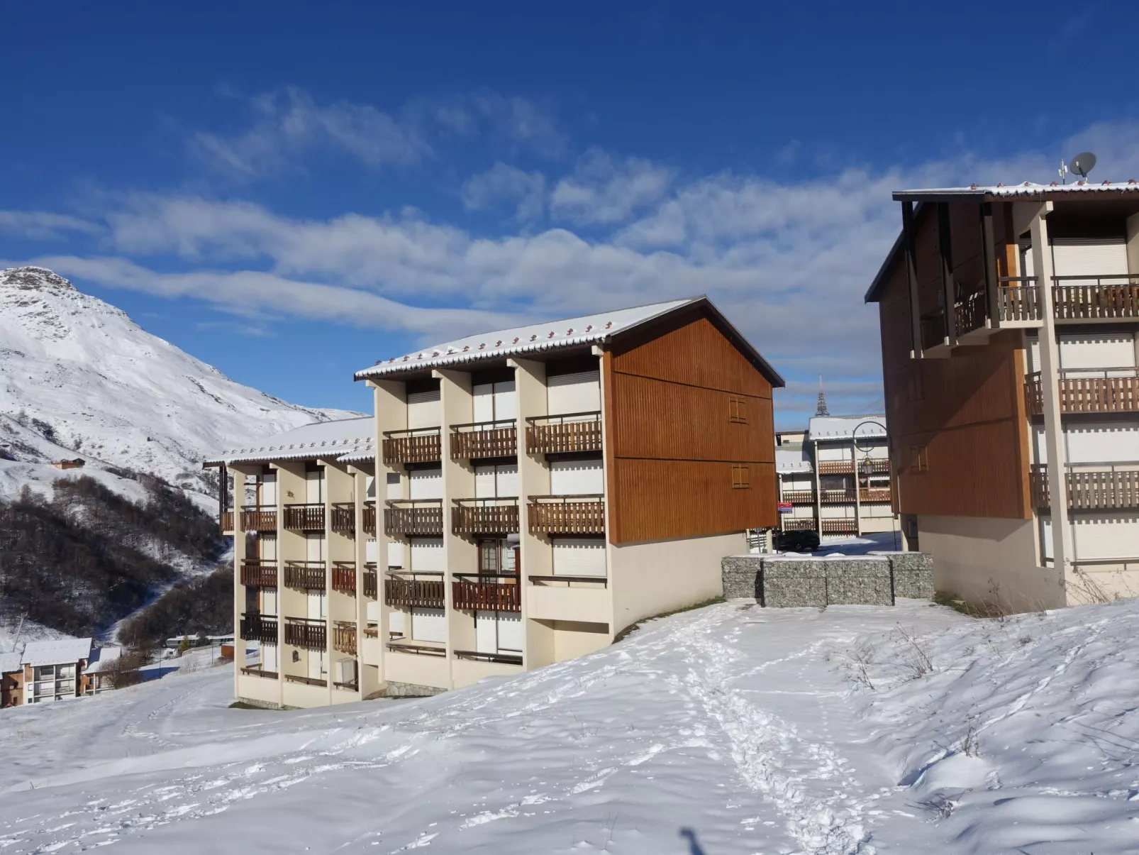 Asters 323 Bâtiment A1-Outside