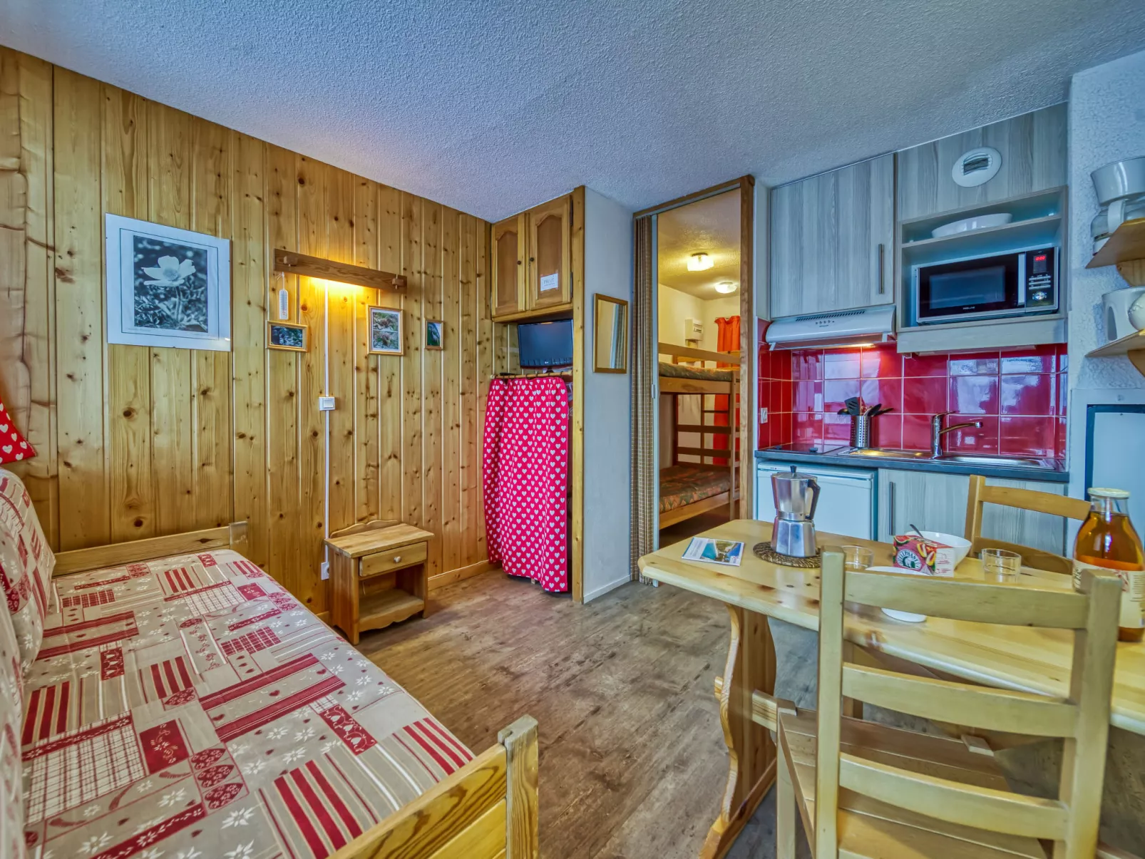 Asters 1126 Bâtiment A2-Outside