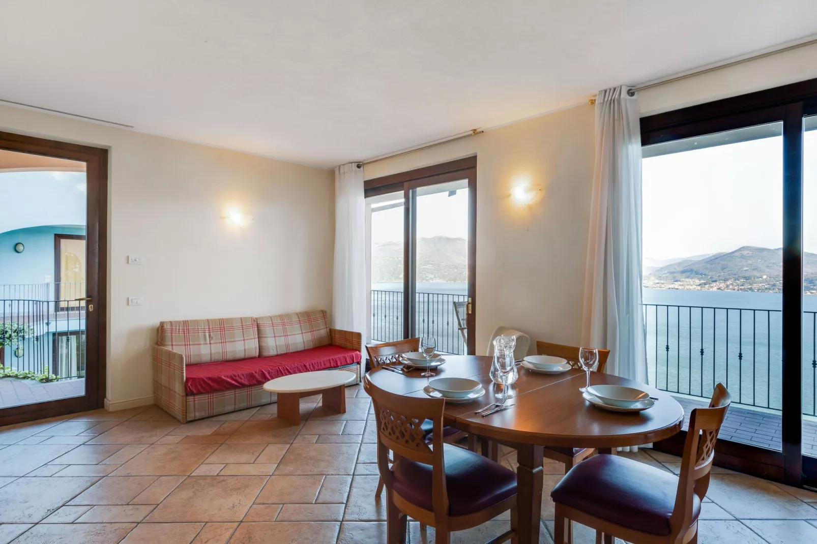 Vigna Quadri 6 più 2 -  E21-Living room