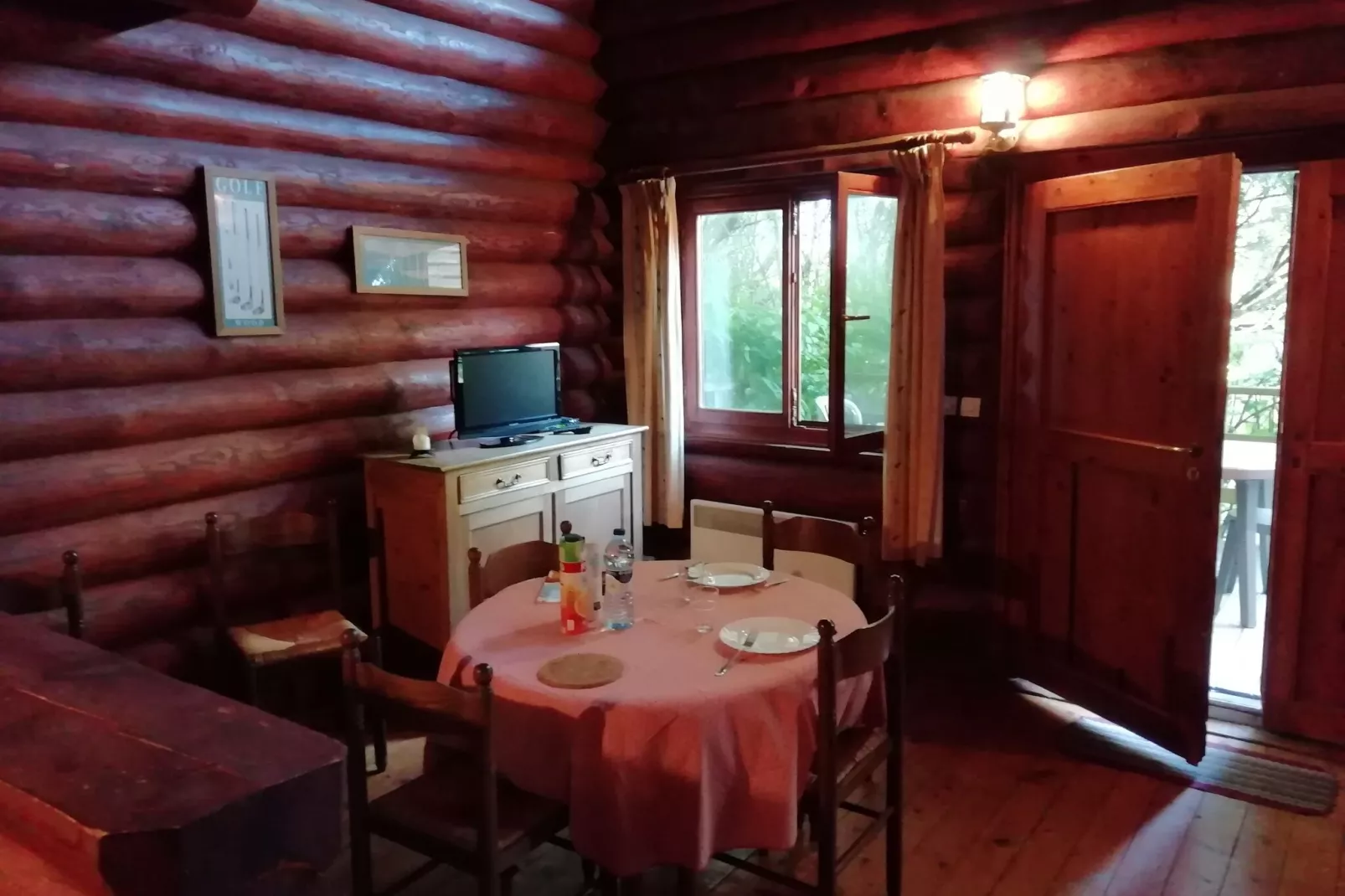 Chalet 3-Living room