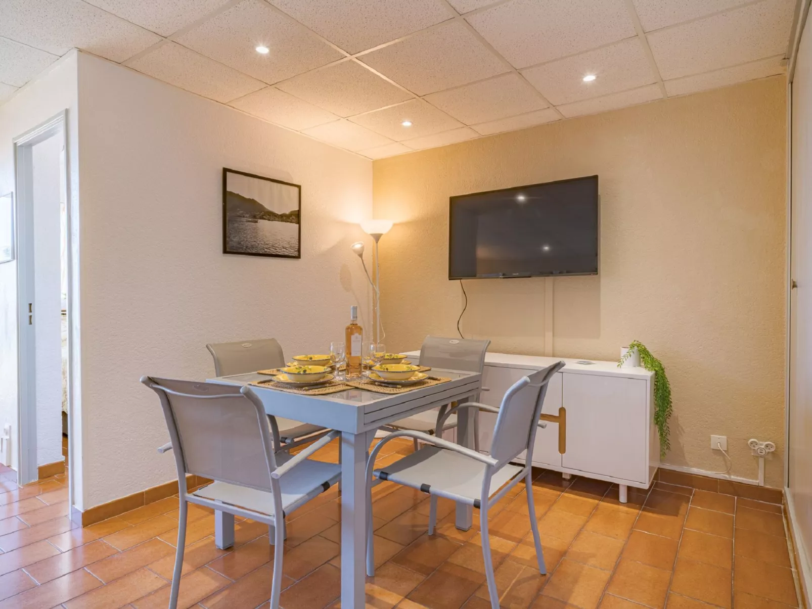 Les Jardins de la Plage-Inside