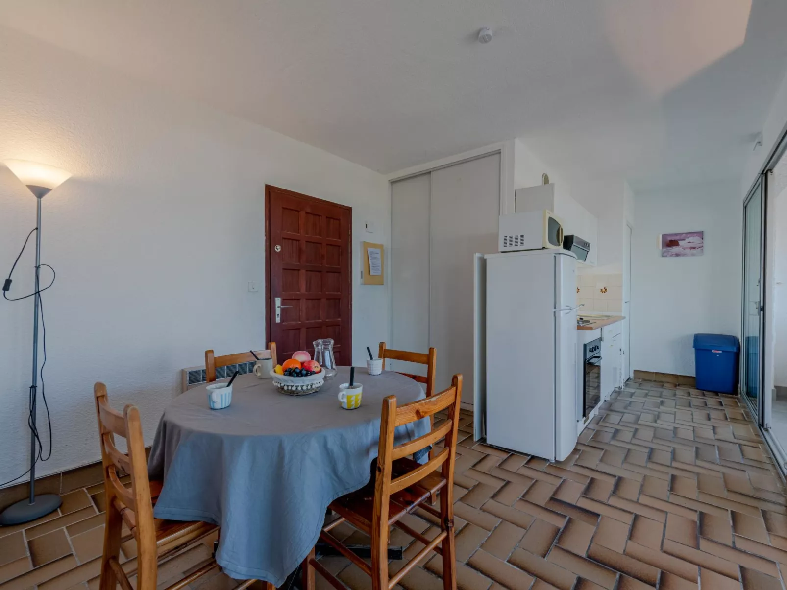 Les Cyclades-Inside