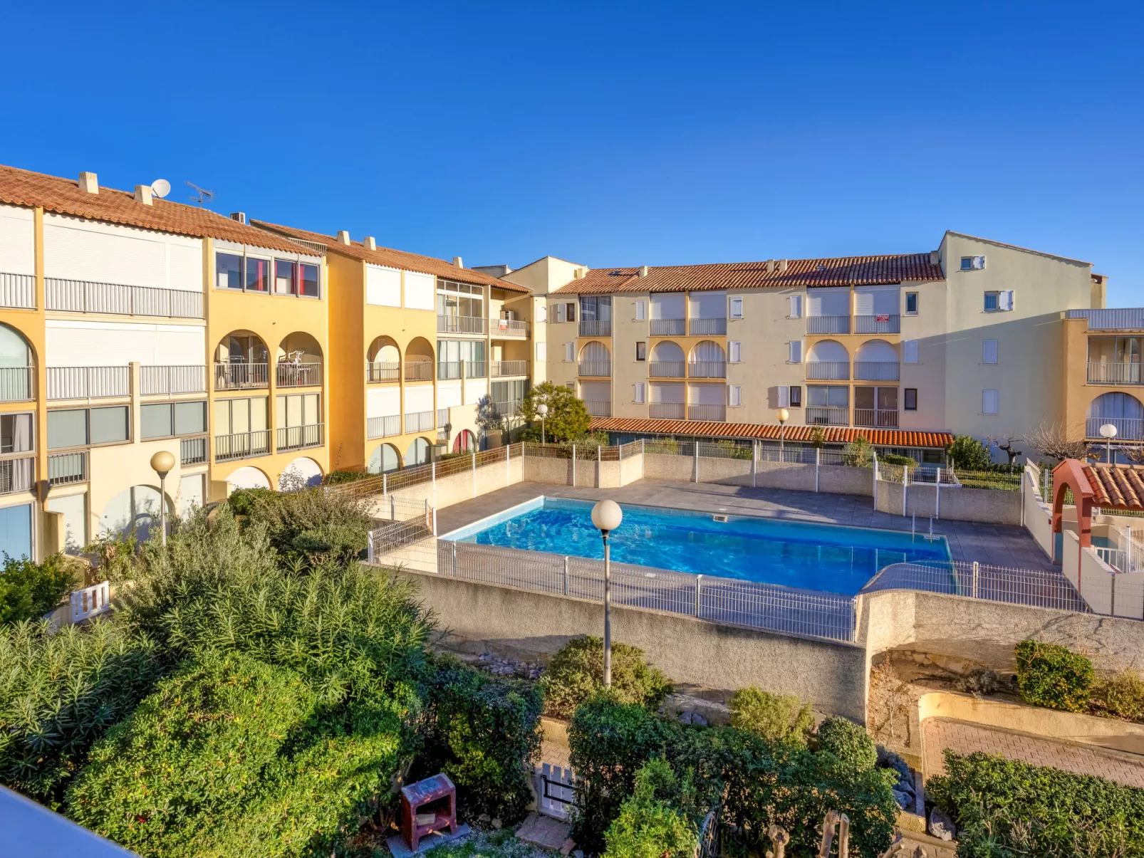 Les Maisons sur la Plage-Outside