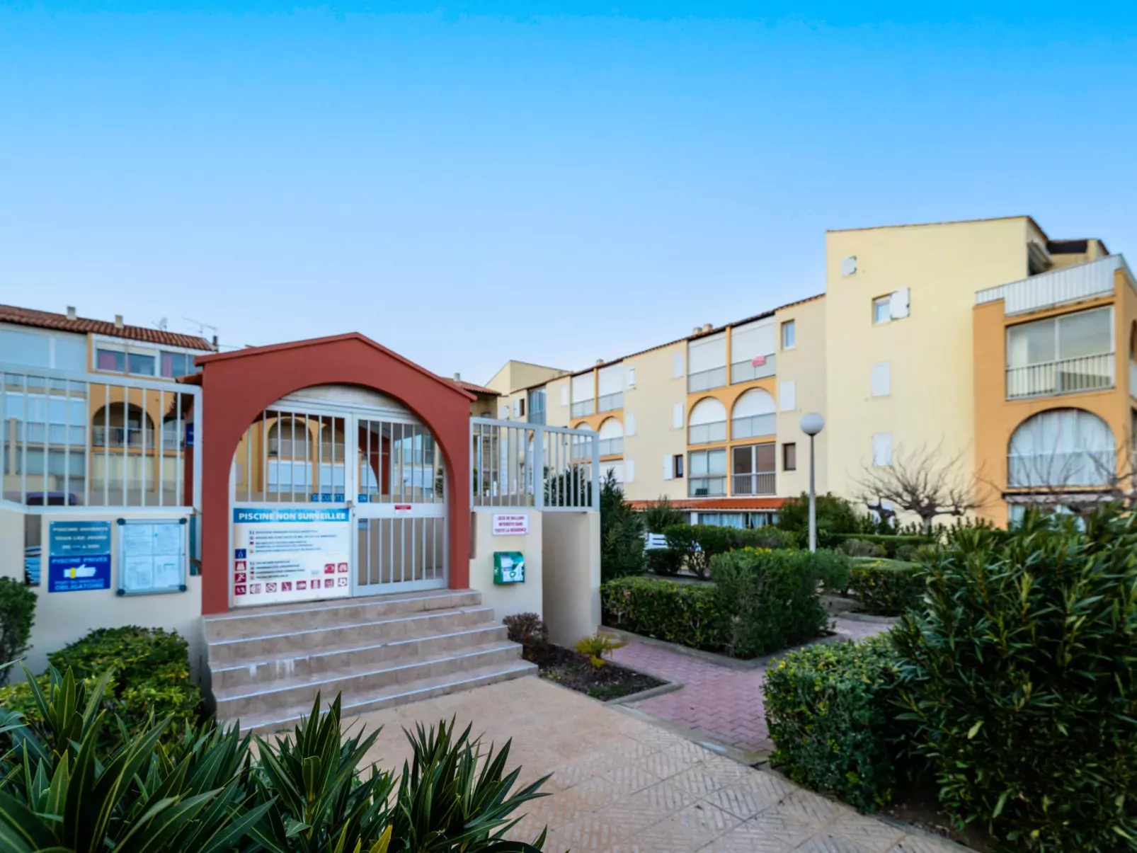 Les Maisons sur la Plage-Outside