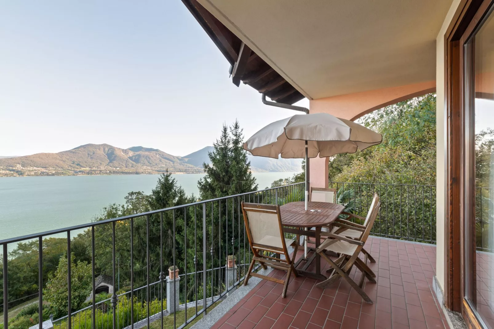 Vigna Quadri 6 più 2 -  E21-Terrace balcony