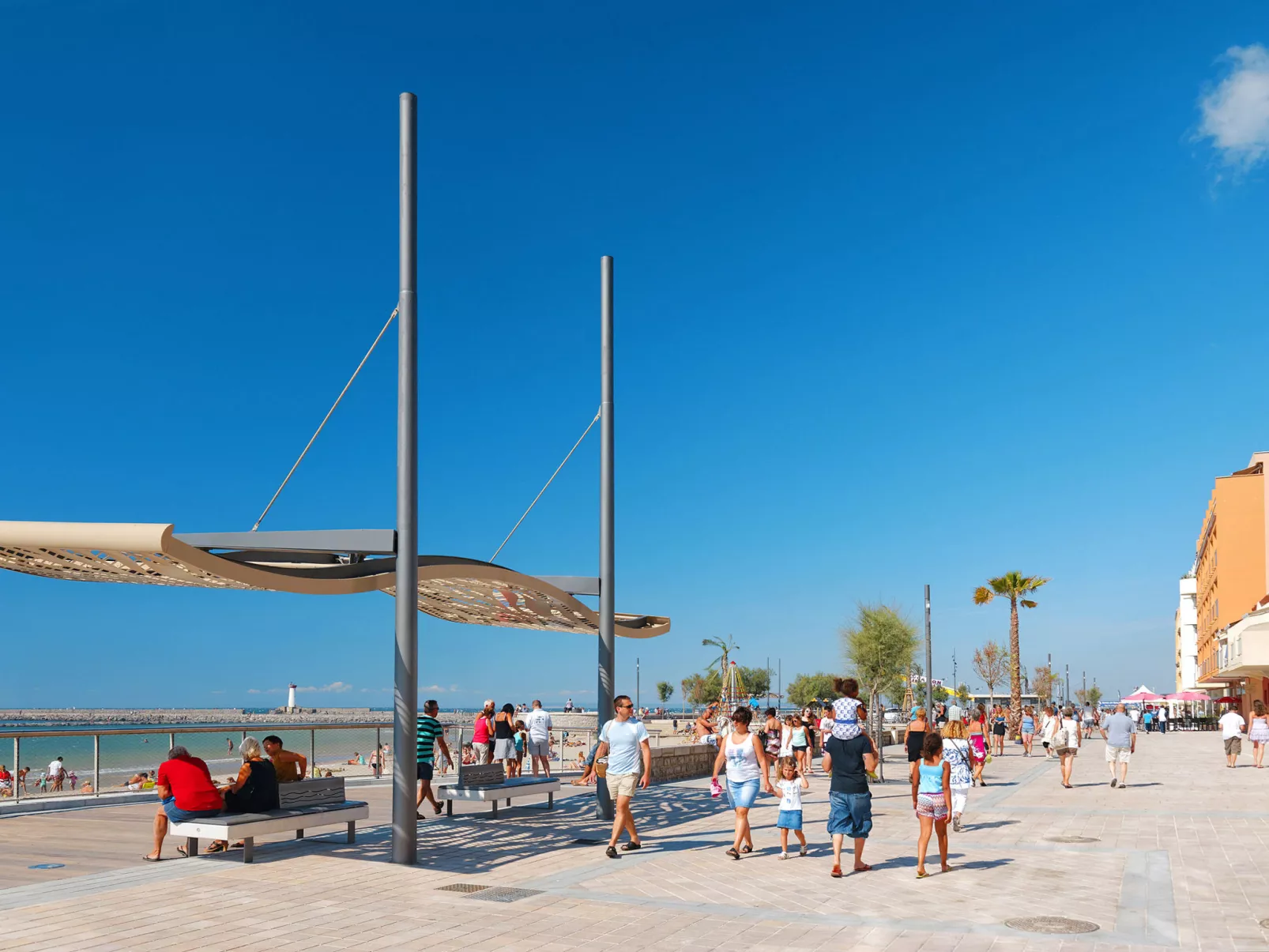 Les Colonnes de Circé-Area