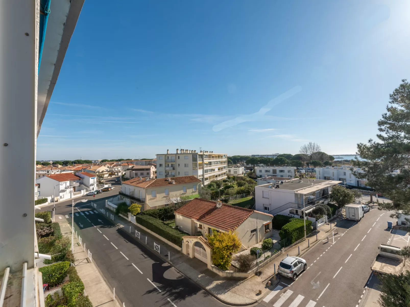 Le Plein Sud II-Outside