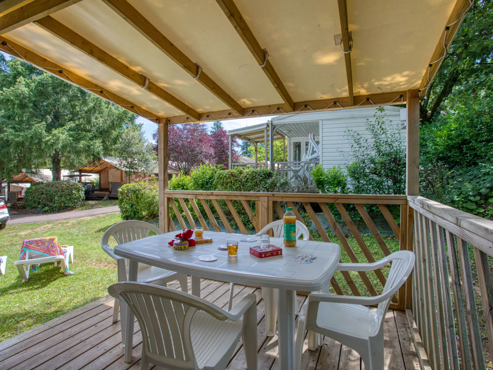 Prestige 2 chambres 5 personnes-Outside