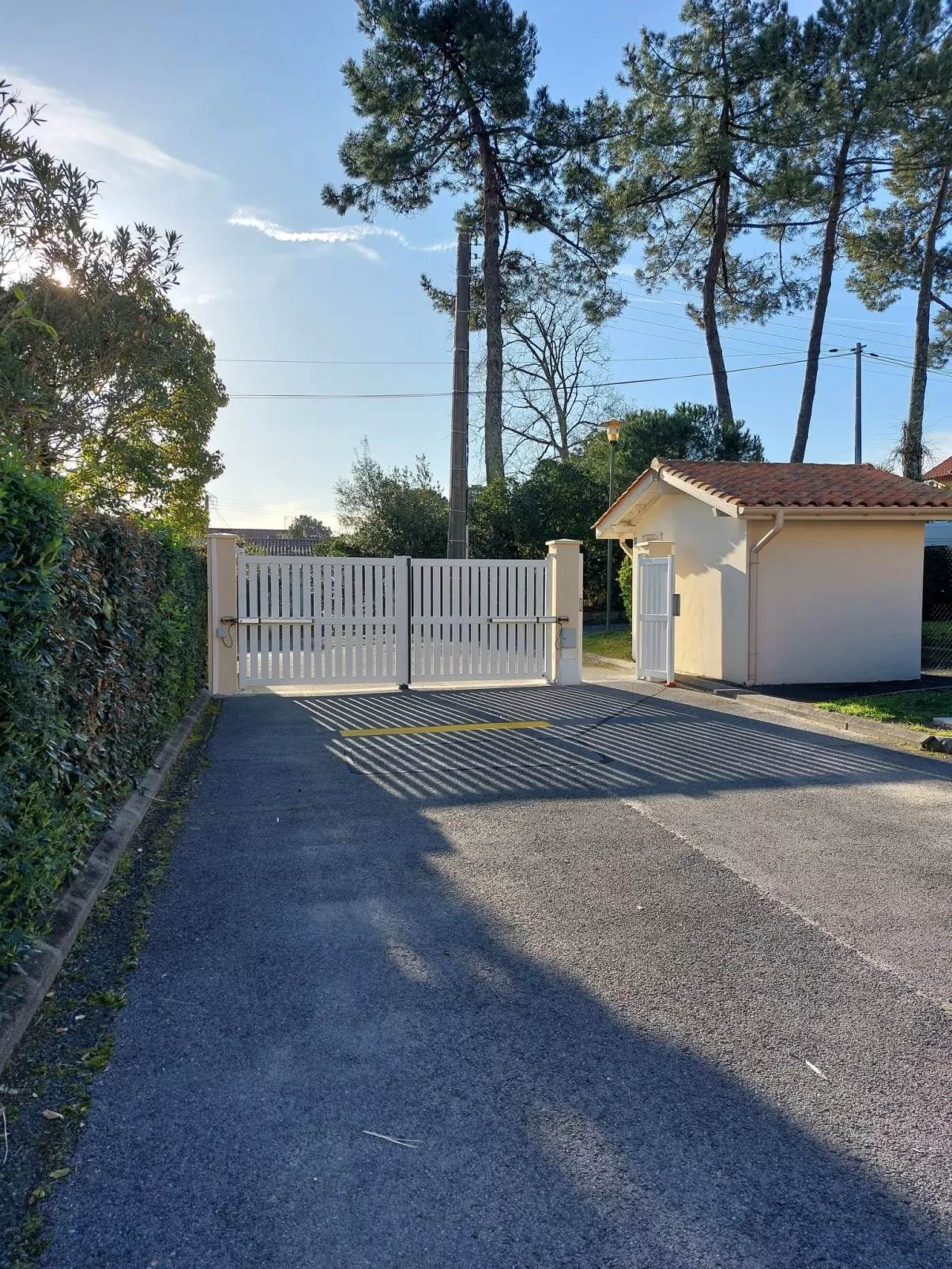 Tassigny-Outside