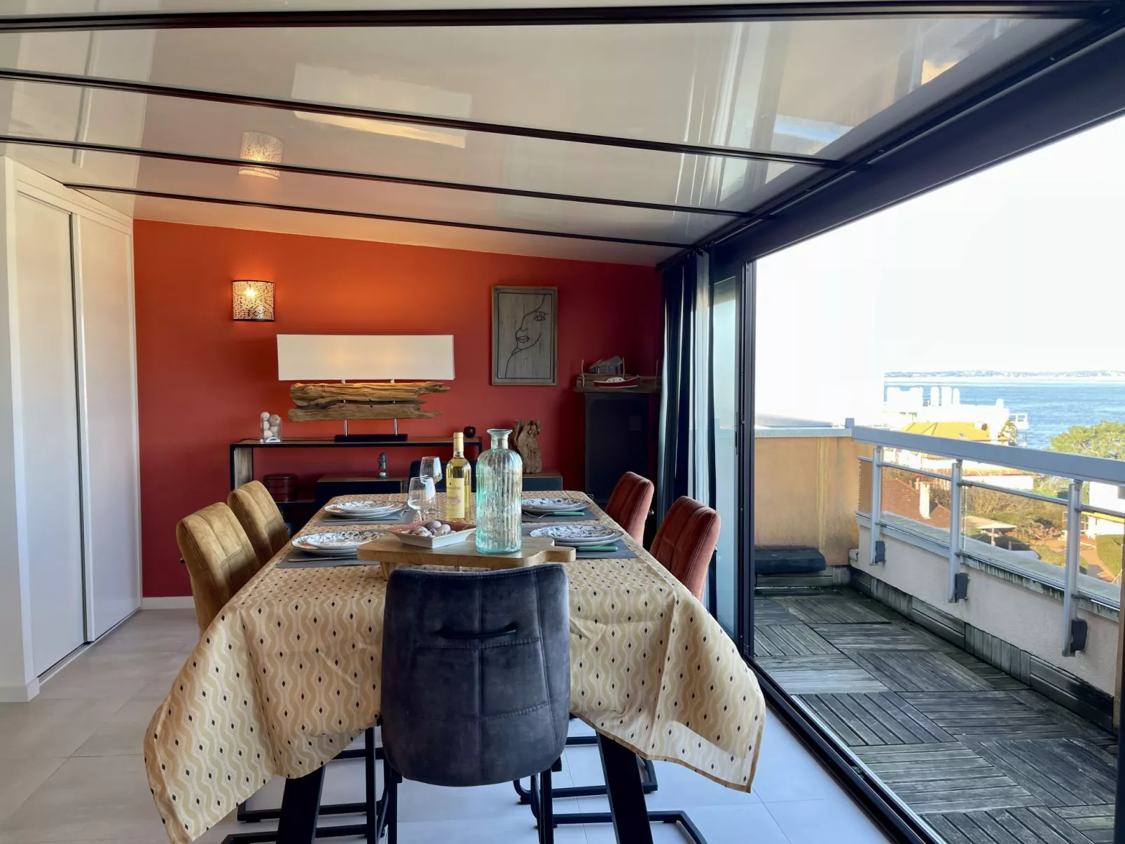 Le Galion-Inside