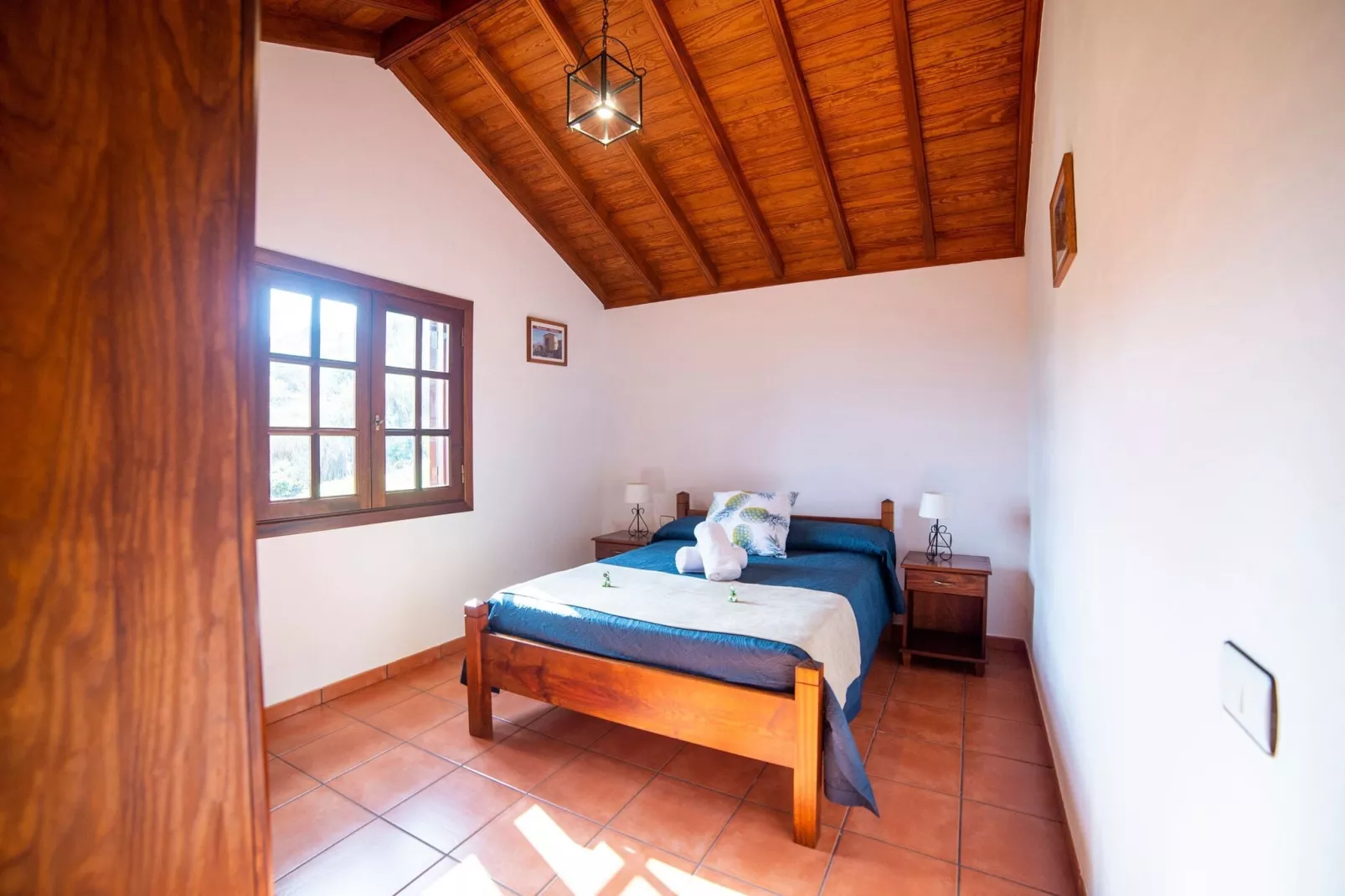 La Bodega-Bedroom